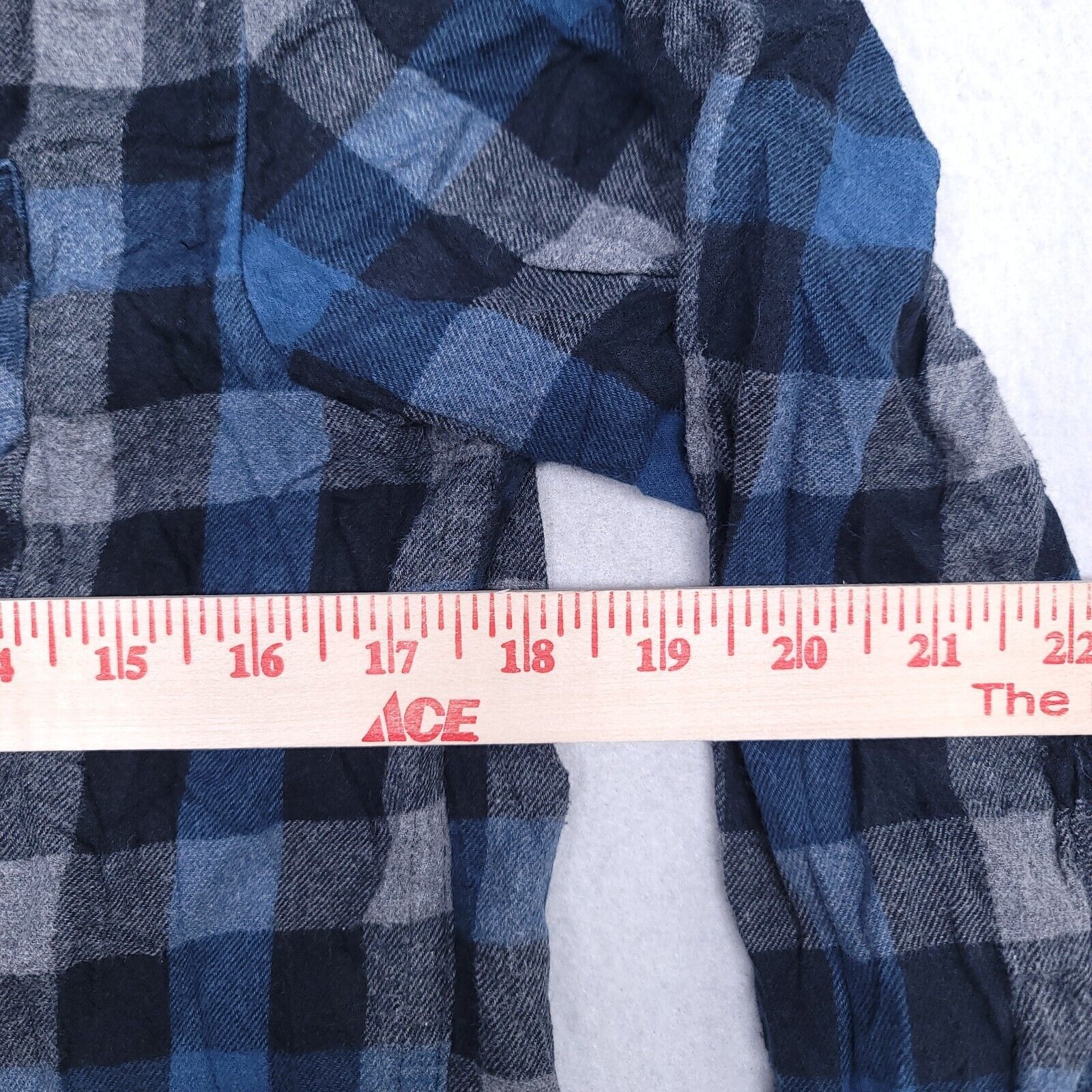 Urban Pipeline Urban Pipeline Gingham Flannel Shirt Mens Size Small S Blue Size US S / EU 44-46 / 1 - 8 Thumbnail