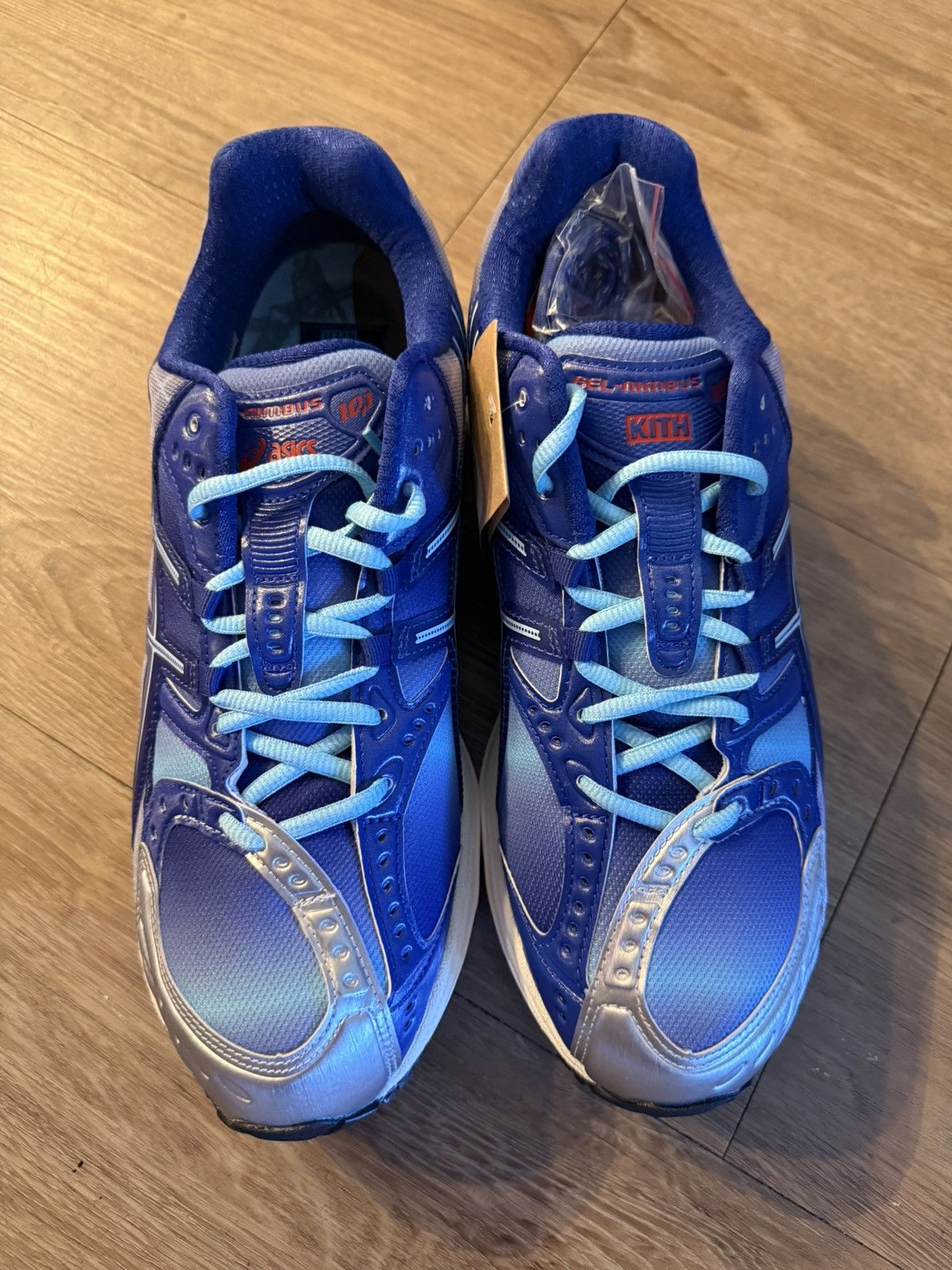 Asics × Kith × Marvel Comics Kith x Marvel vs Capcom “Mega Man vs Iron Man” Asics Size US 11.5 / EU 44-45 - 9 Thumbnail