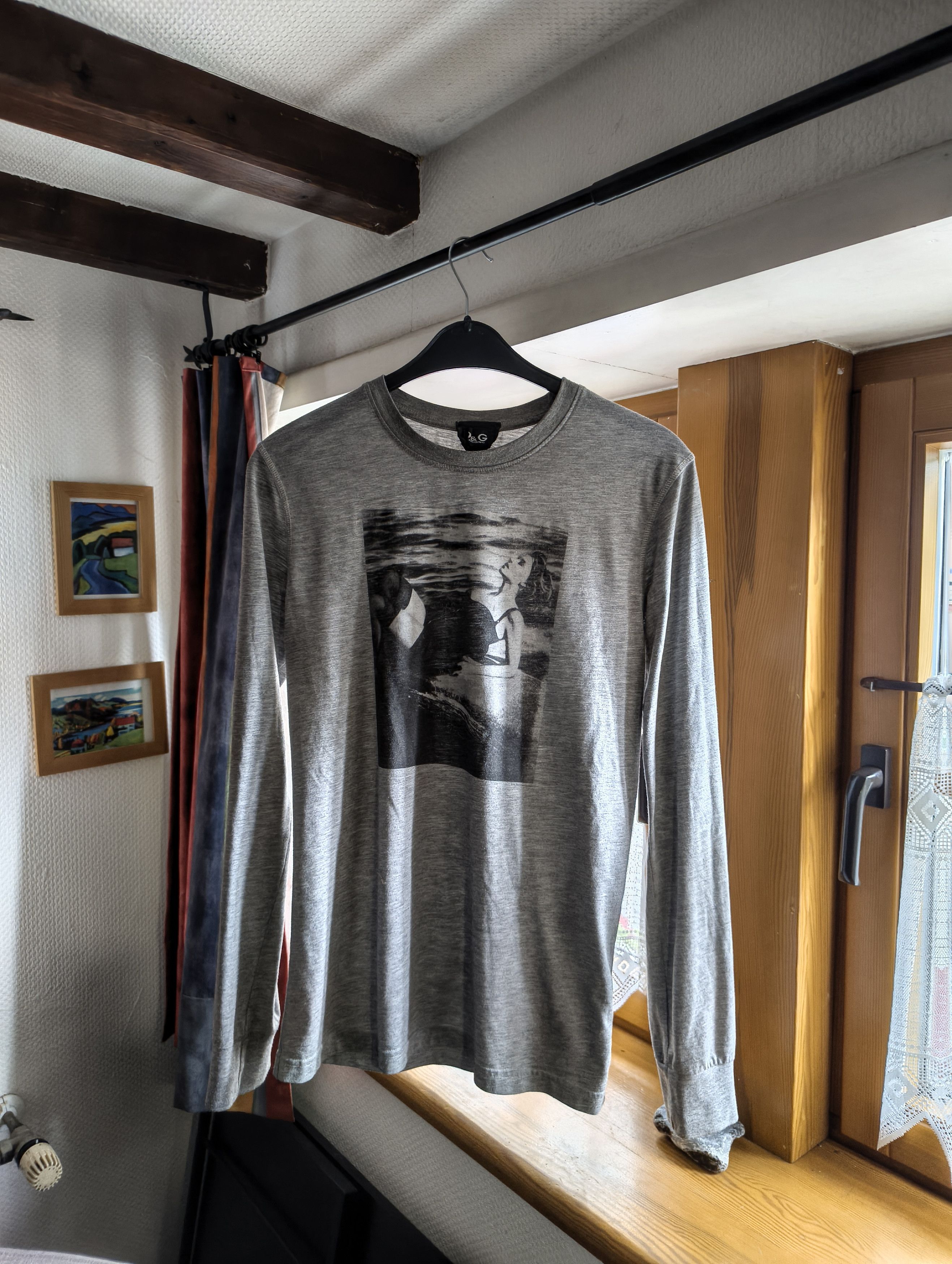 Dolce & Gabbana D&G "Chill Lady" Long-Sleeve Size US M / EU 48-50 / 2 - 1 Thumbnail