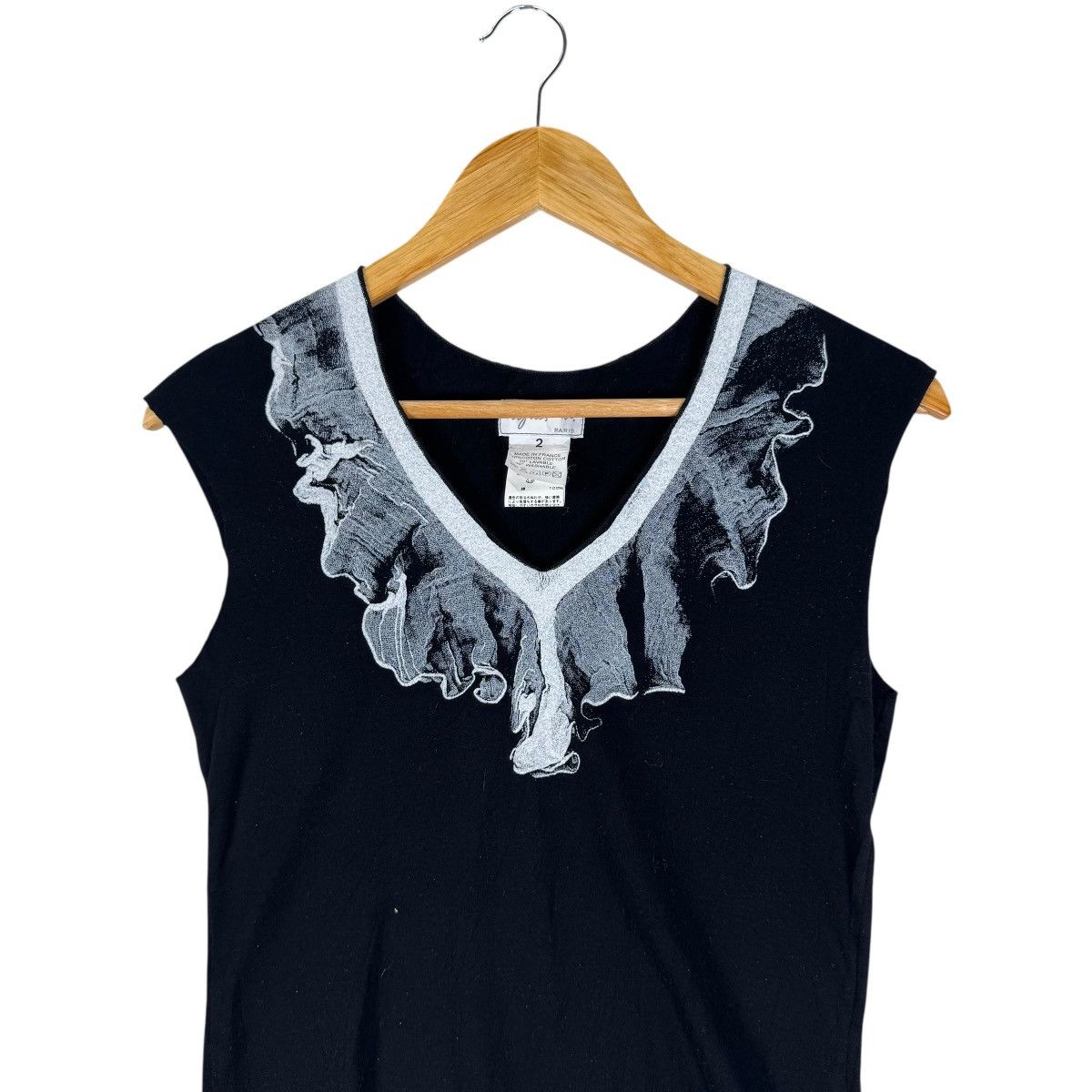 agnes b. ☀️AGNES B FRANCE TROMPE L’OEIL RUFFLE V NECK SLEEVELESS Size M / US 6-8 / IT 42-44 - 5 Thumbnail