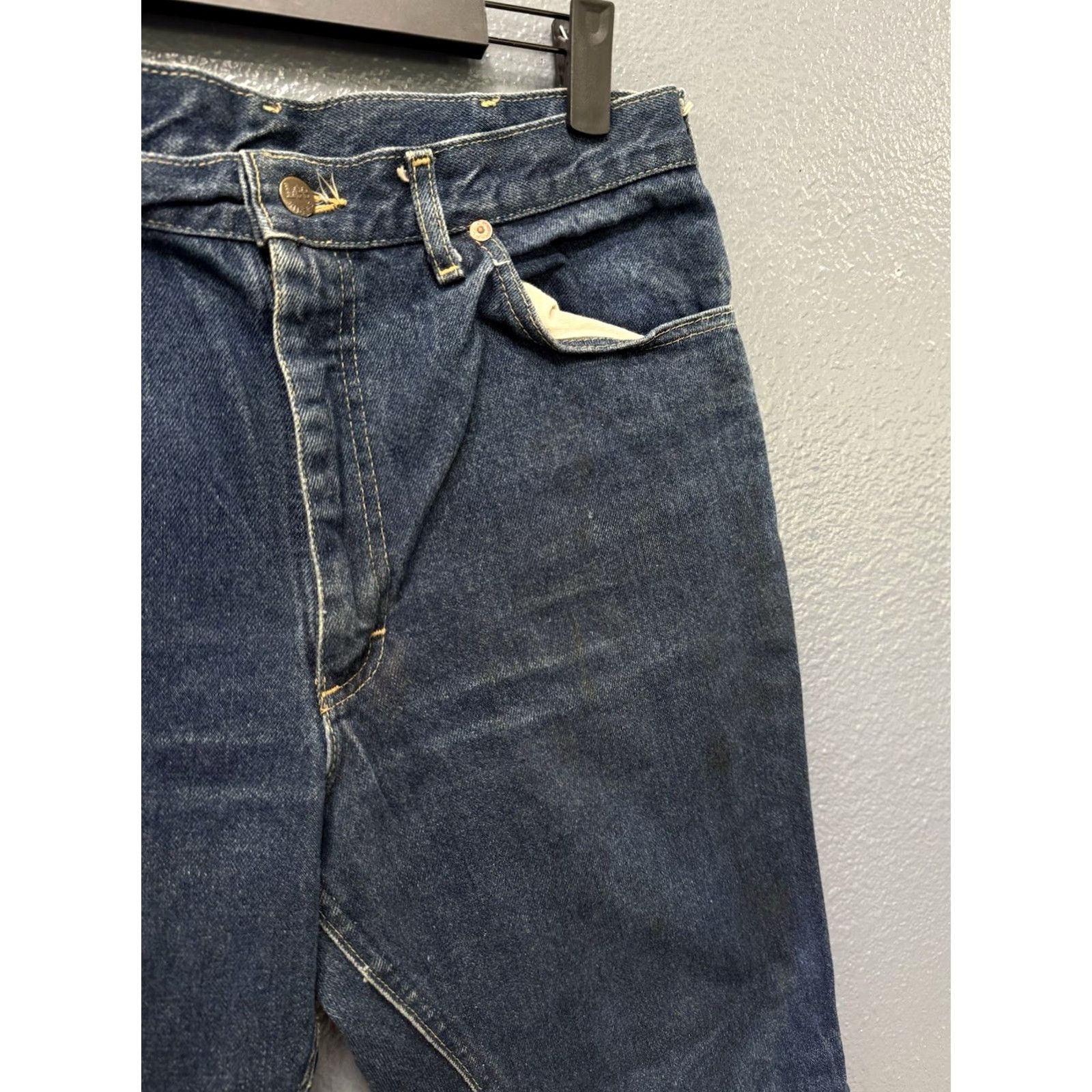 Lee VINTAGE Lee Riders Jeans Dark Wash Indigo Denim 34 33 USA Made Men’s Straight Denim Jeans 34x33 Blue Mens Size US 32 / EU 48 - 7 Thumbnail