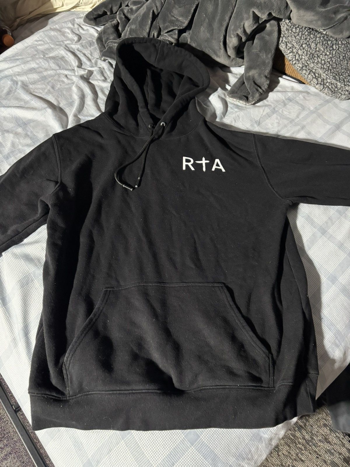 Rta RTA BRAND HOODIE : Rehab Staff Size US S / EU 44-46 / 1 - 1 Thumbnail