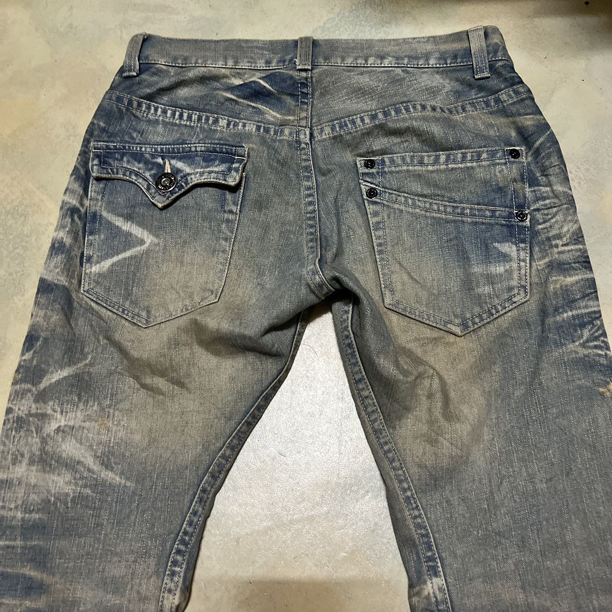 Japanese Brand Rattle Trap Japanese Brand Distressed Style Denim Jeans Size US 33 - 18 Thumbnail