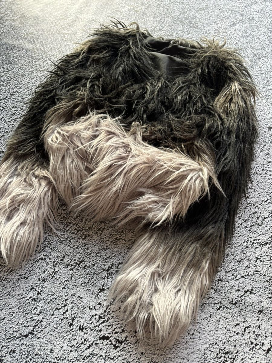 20471120 Avant garde Y2K gradient faux fur coat Size M / US 6-8 / IT 42-44 - 2 Thumbnail
