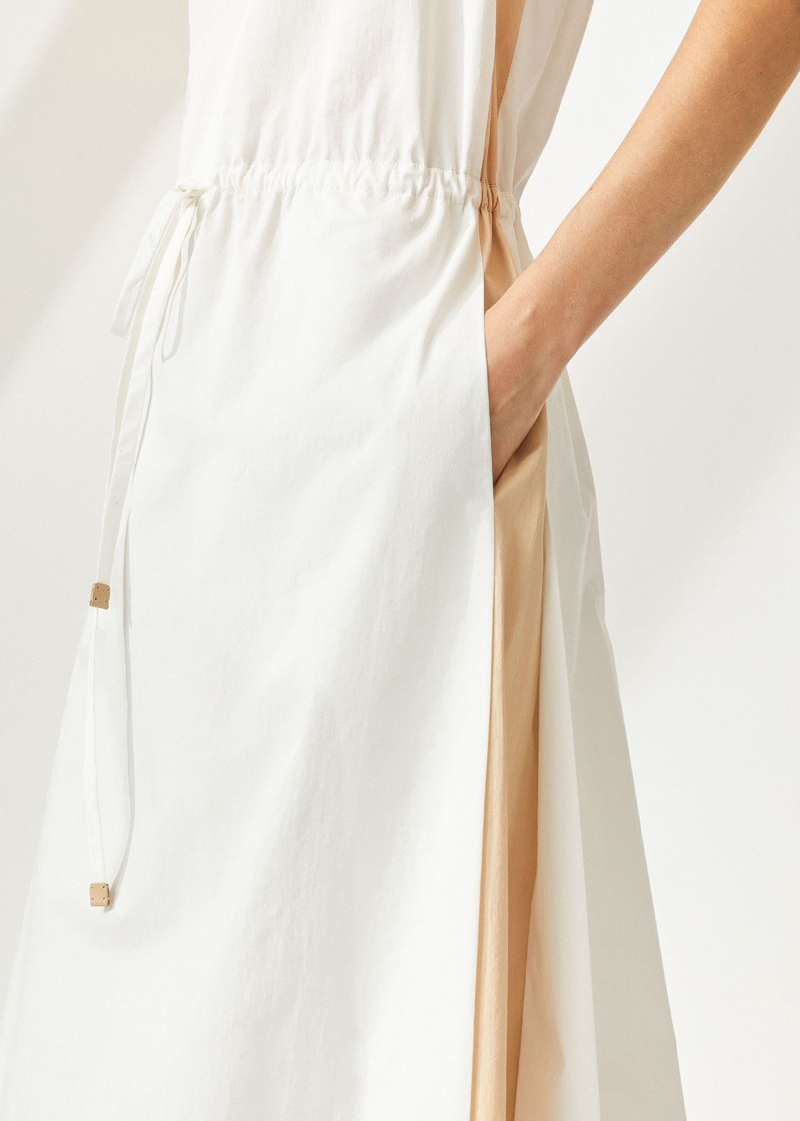 Loro Piana o1srvl11e0424 Dress in White Size M / US 6-8 / IT 42-44 - 3 Thumbnail