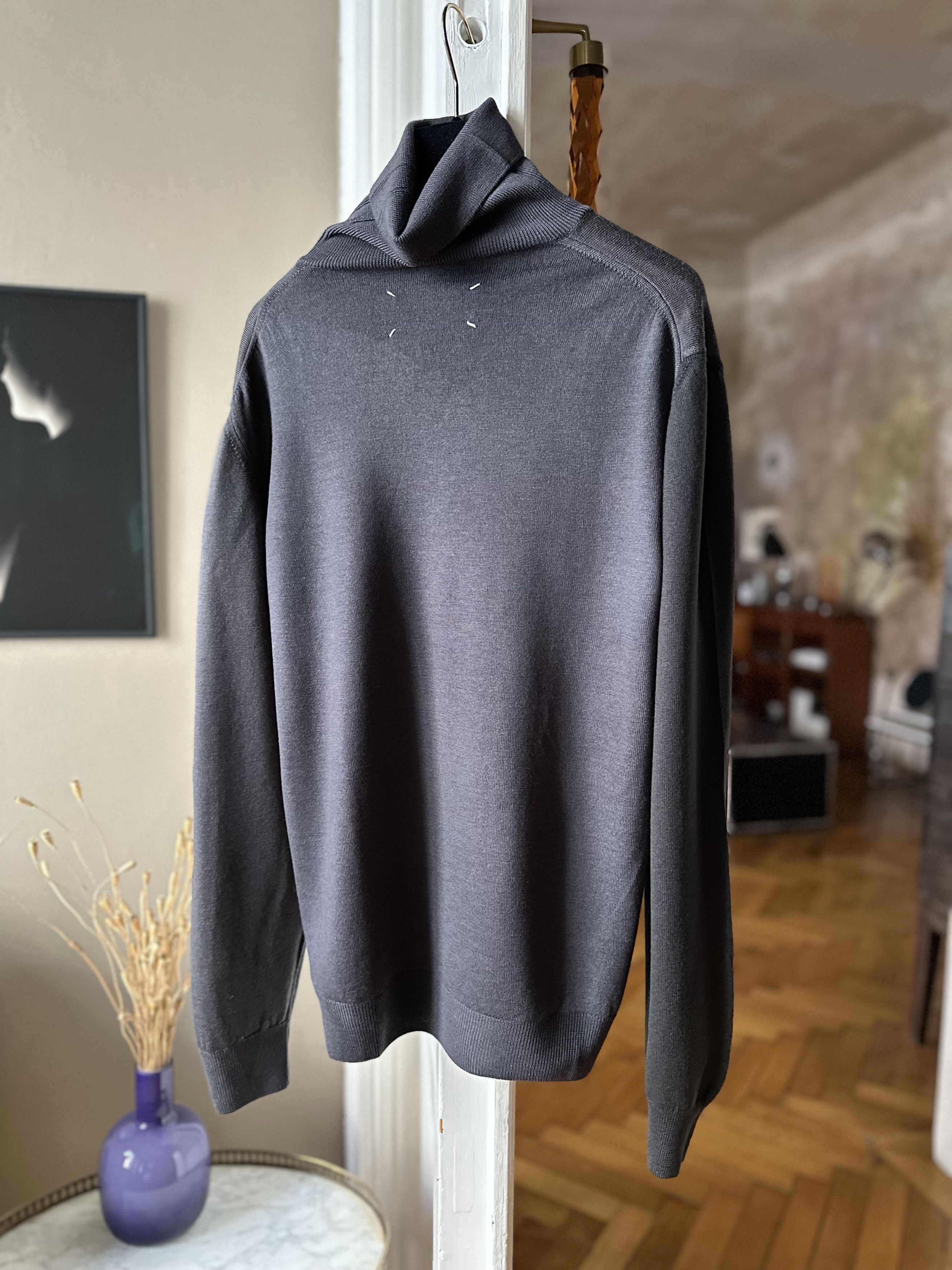Maison Margiela MAISON MARTIN MARGIELA-TURTLENECK SIZE M Size US M / EU 48-50 / 2 - 8 Thumbnail