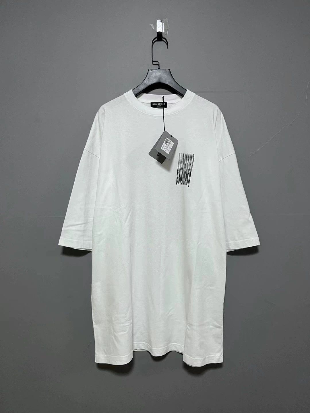 Balenciaga Balenciaga White Waterfall Short Sleeves Size US XS / EU 42 / 0 - 1 Thumbnail