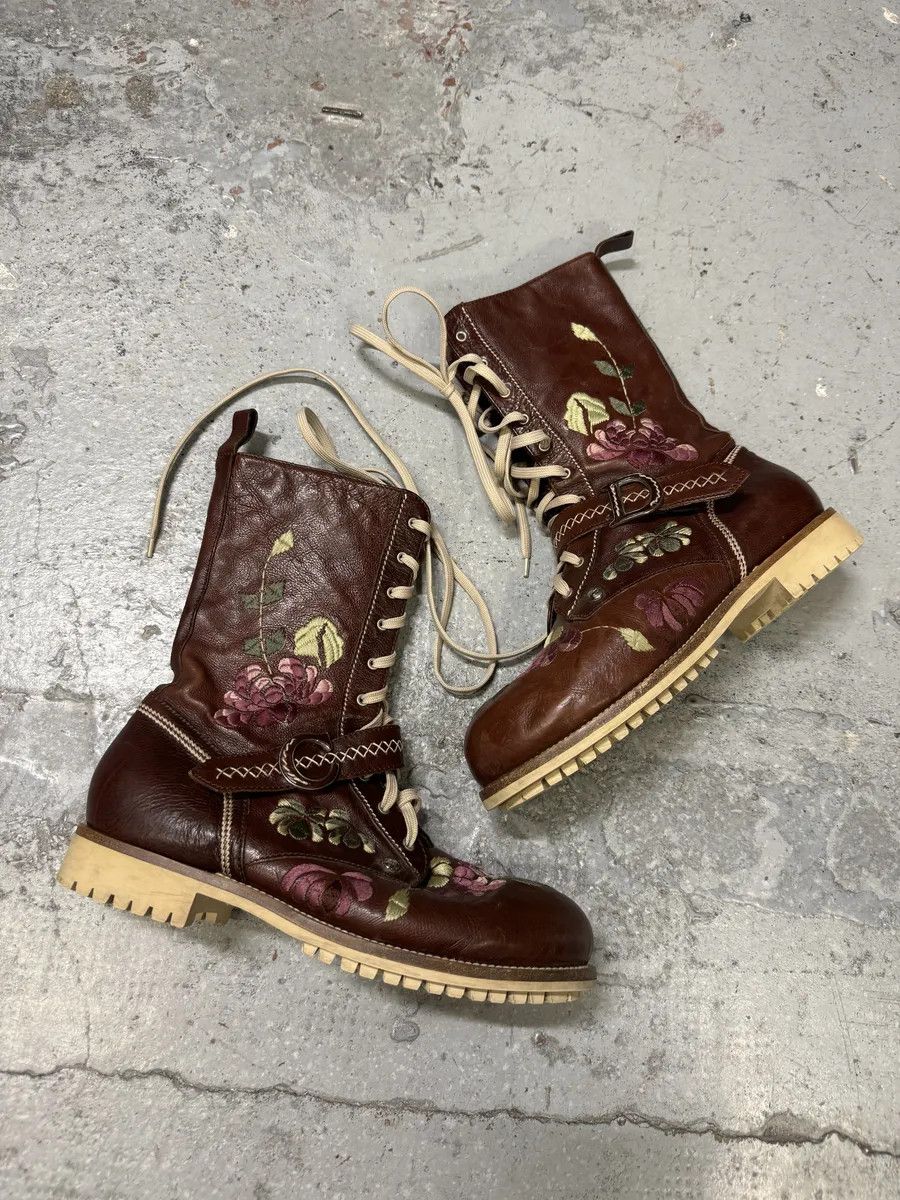 Dior AW2005 Dior Brown Flowers Embroideries Ankle Boots by John Galliano Size US 9 / IT 39 - 4 Thumbnail