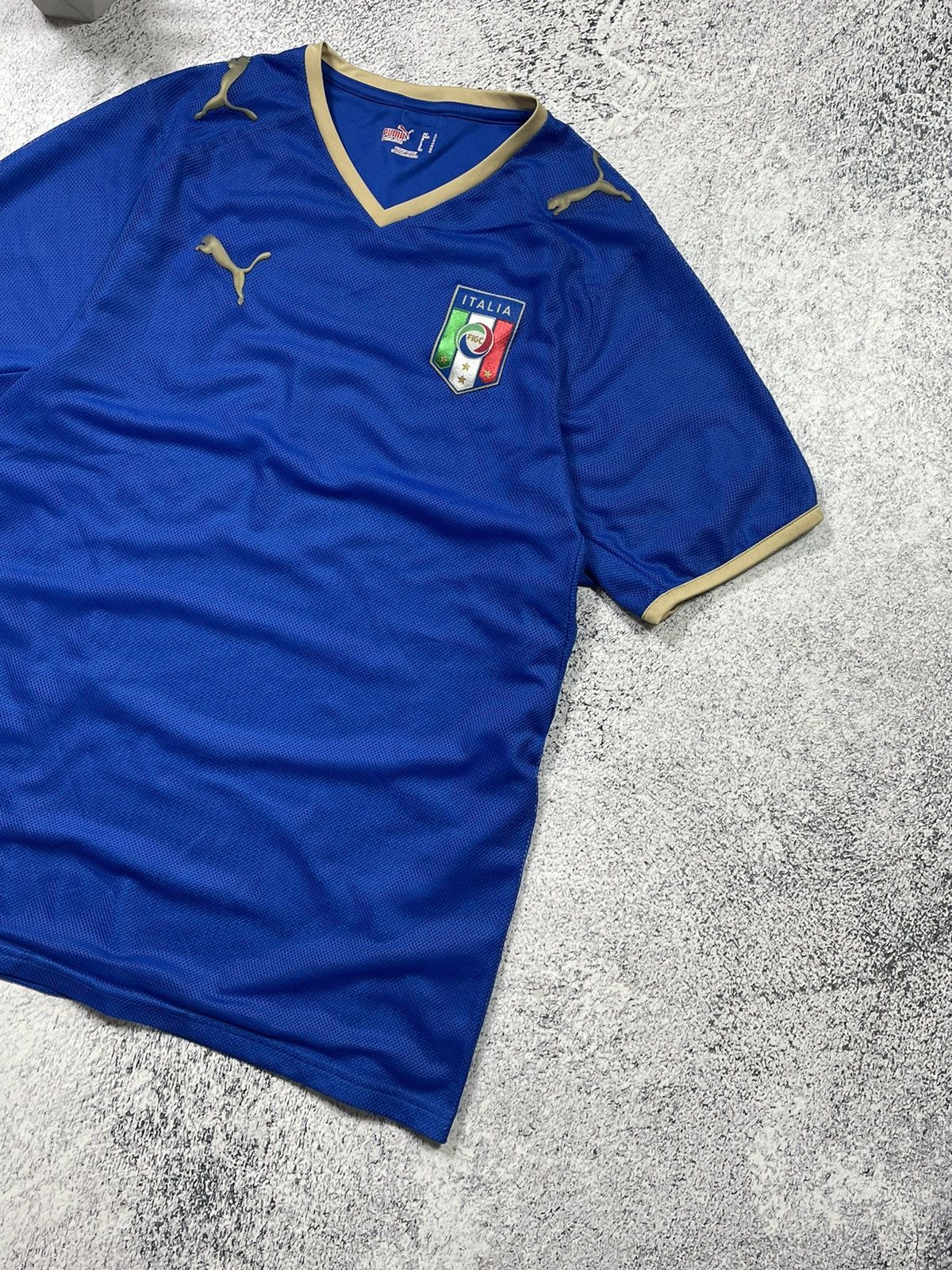 Puma × Vintage Vintage Puma Italy Soccer Blockcore Jersey Size US S / EU 44-46 / 1 - 2 Thumbnail