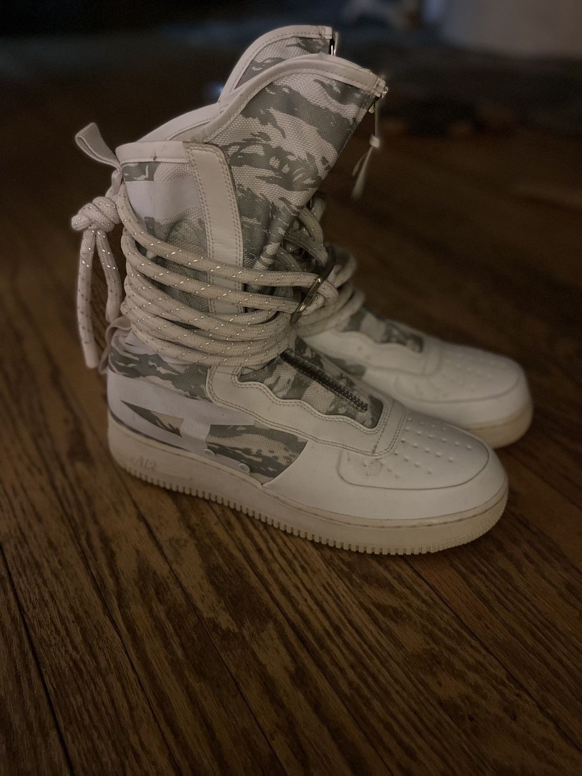 Nike Nike Air Force 1 High ‘Winter Camo’ Size US 11 / EU 44 - 2 Thumbnail