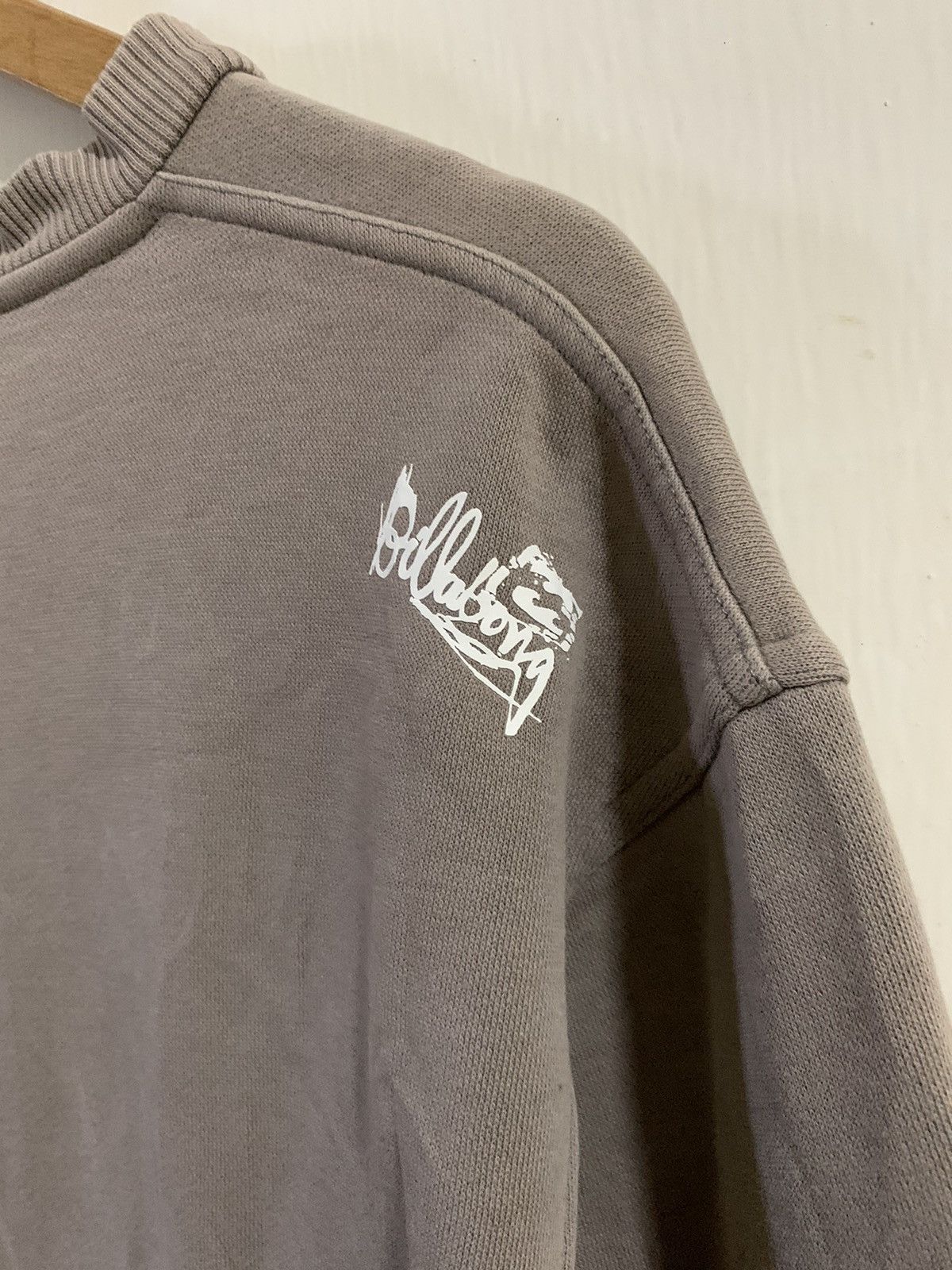 Billabong BILLABONG Vintage Sweatshirt Y2k Longsleeve Size US L / EU 52-54 / 3 - 6 Thumbnail