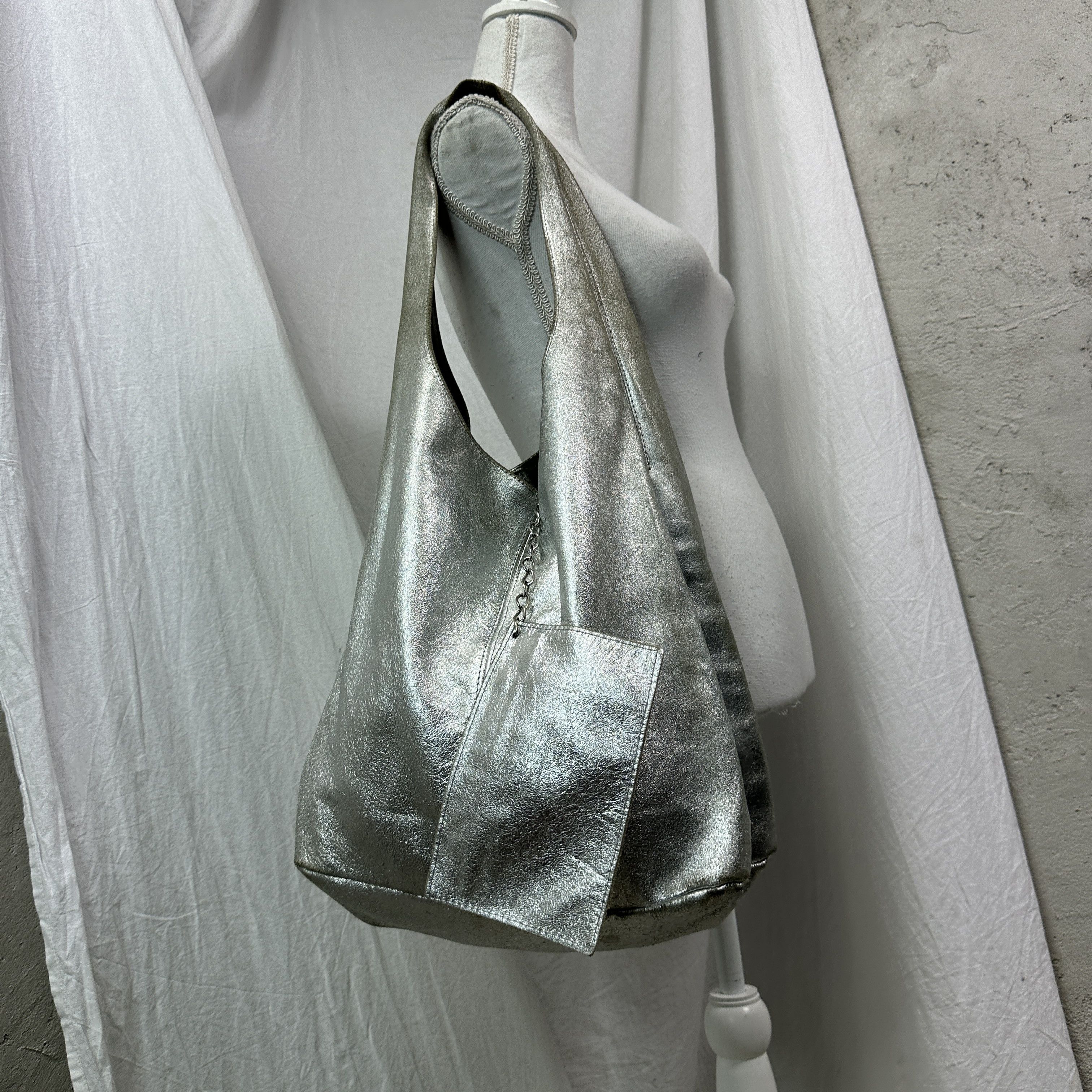 Vintage Vintage Leather Hobo Silver Chrome Shoulder Bag Y2K Size ONE SIZE - 2 Thumbnail