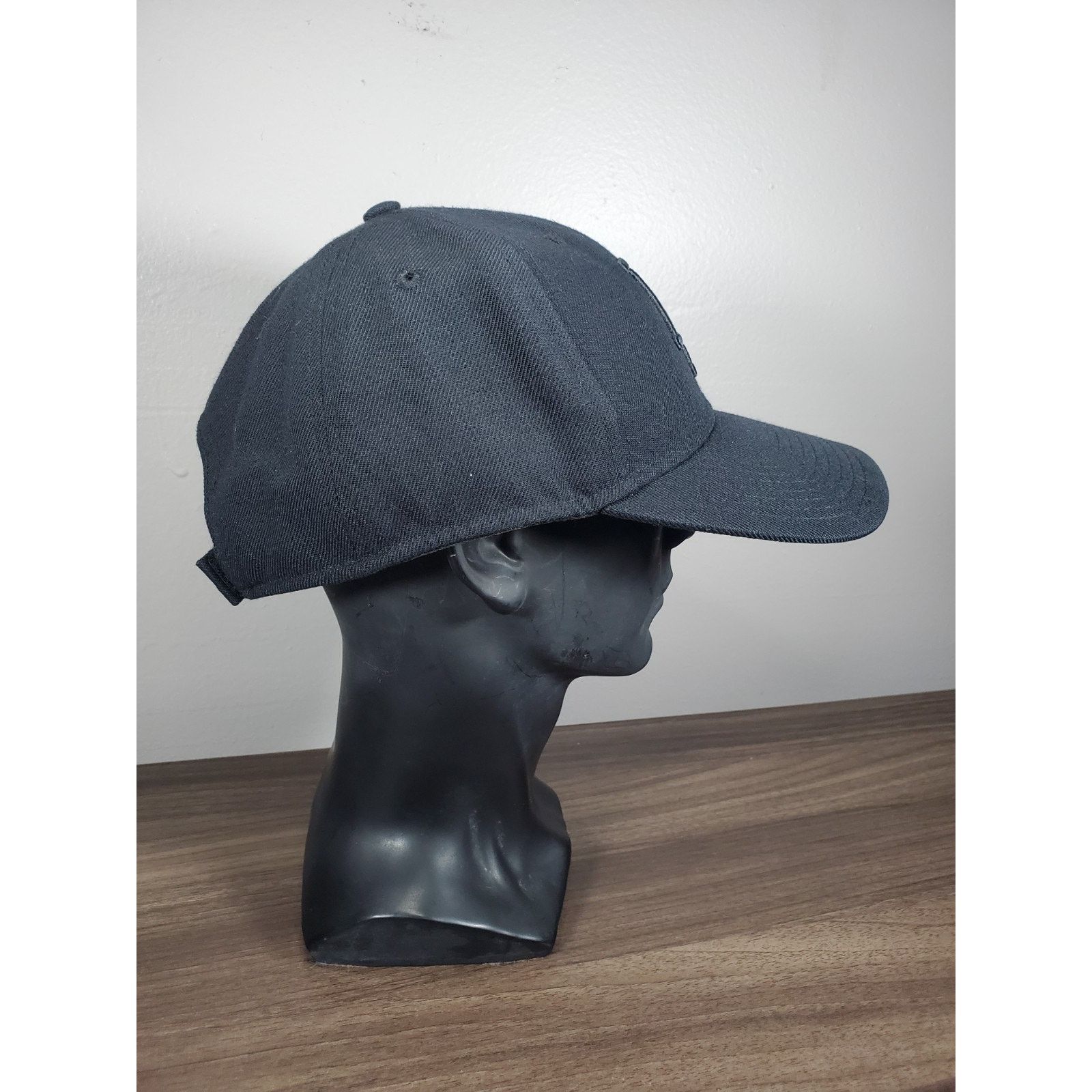 47 Brand × MLB Los Angeles LA Dodgers MLB All Black Strapback Hat Cap OSFA Size ONE SIZE - 5 Thumbnail