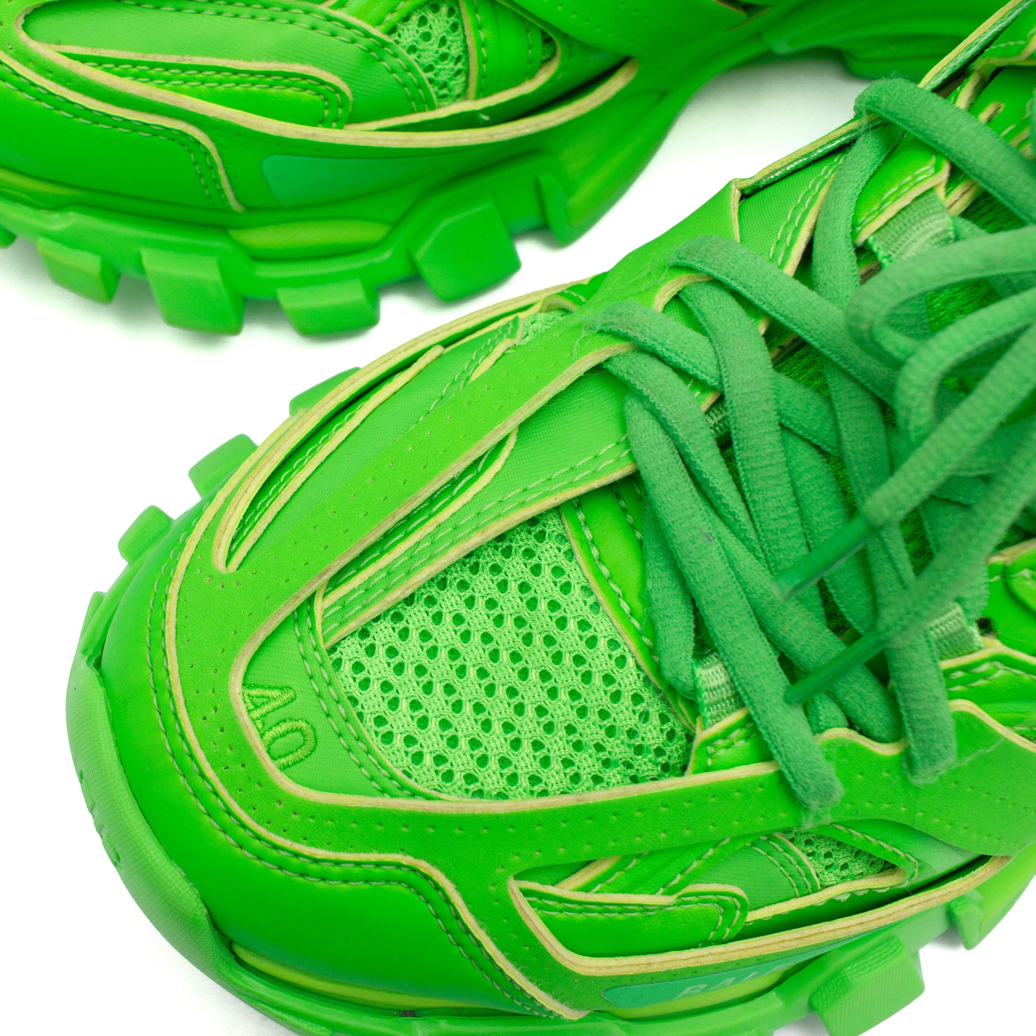 Balenciaga 995$ Balenciaga Track Sneakers Fluo Green 542023Size 40/US7 Size US 10 / IT 40 - 15 Thumbnail