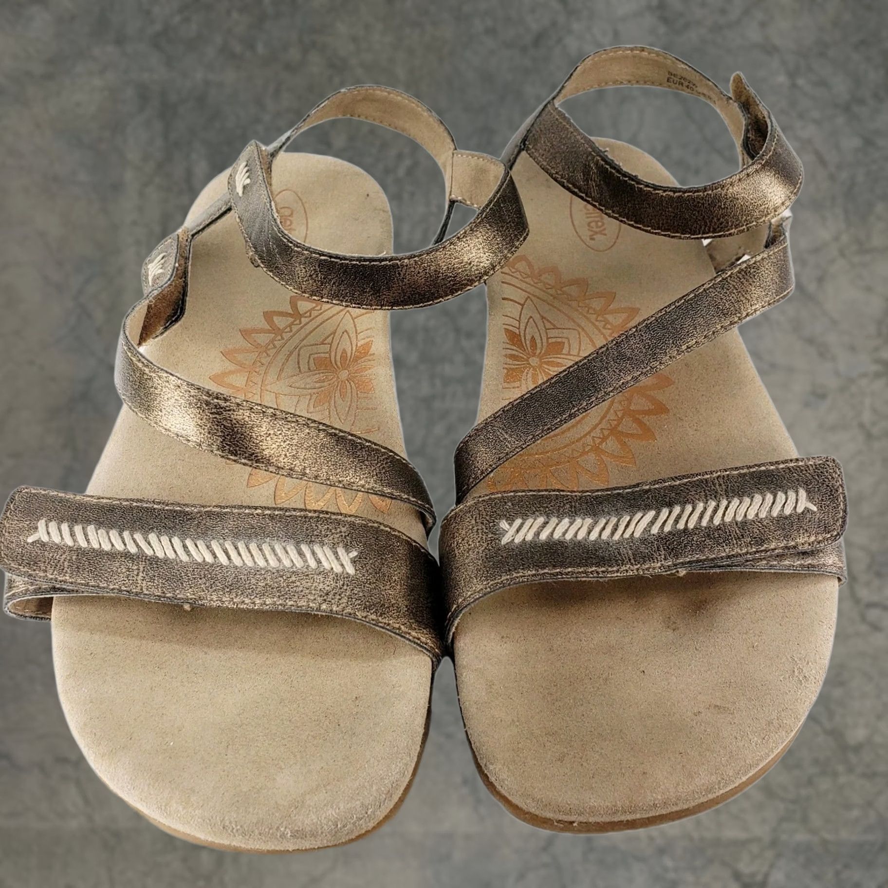 Aetrex Aetrex Gabby Adjustable Ankle Strap Sandal Metallic Gold Women Slingshot Flat Small? Size US 9.5 / IT 39.5 - 1 Thumbnail