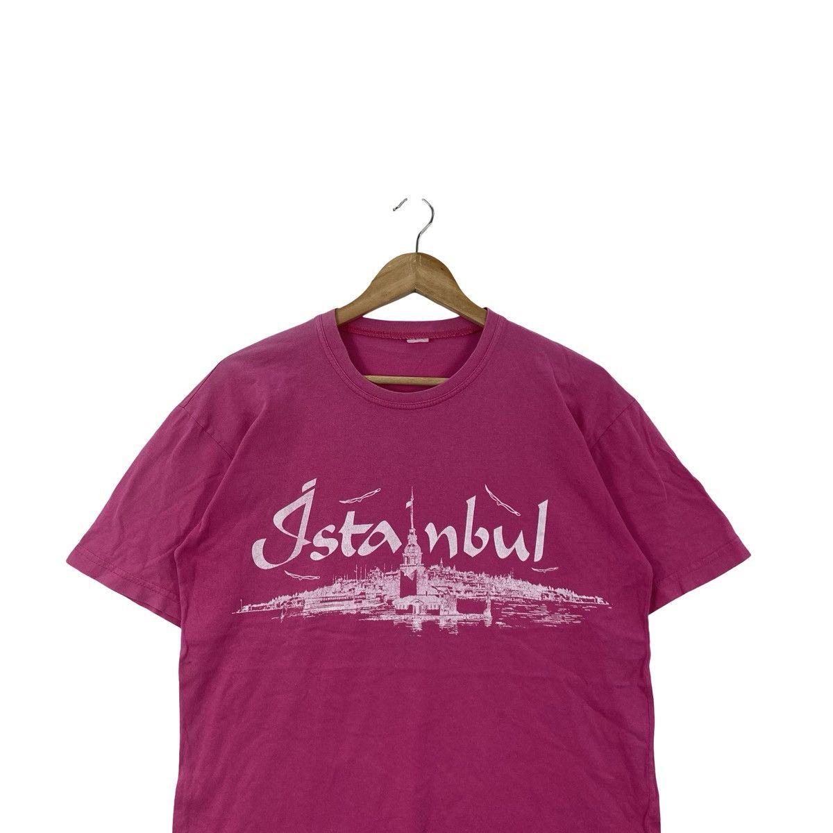 Vintage Vintage ISTANBUL CITYSCAPE Graphic Tourist Souvenir Tee Size US S / EU 44-46 / 1 - 2 Thumbnail