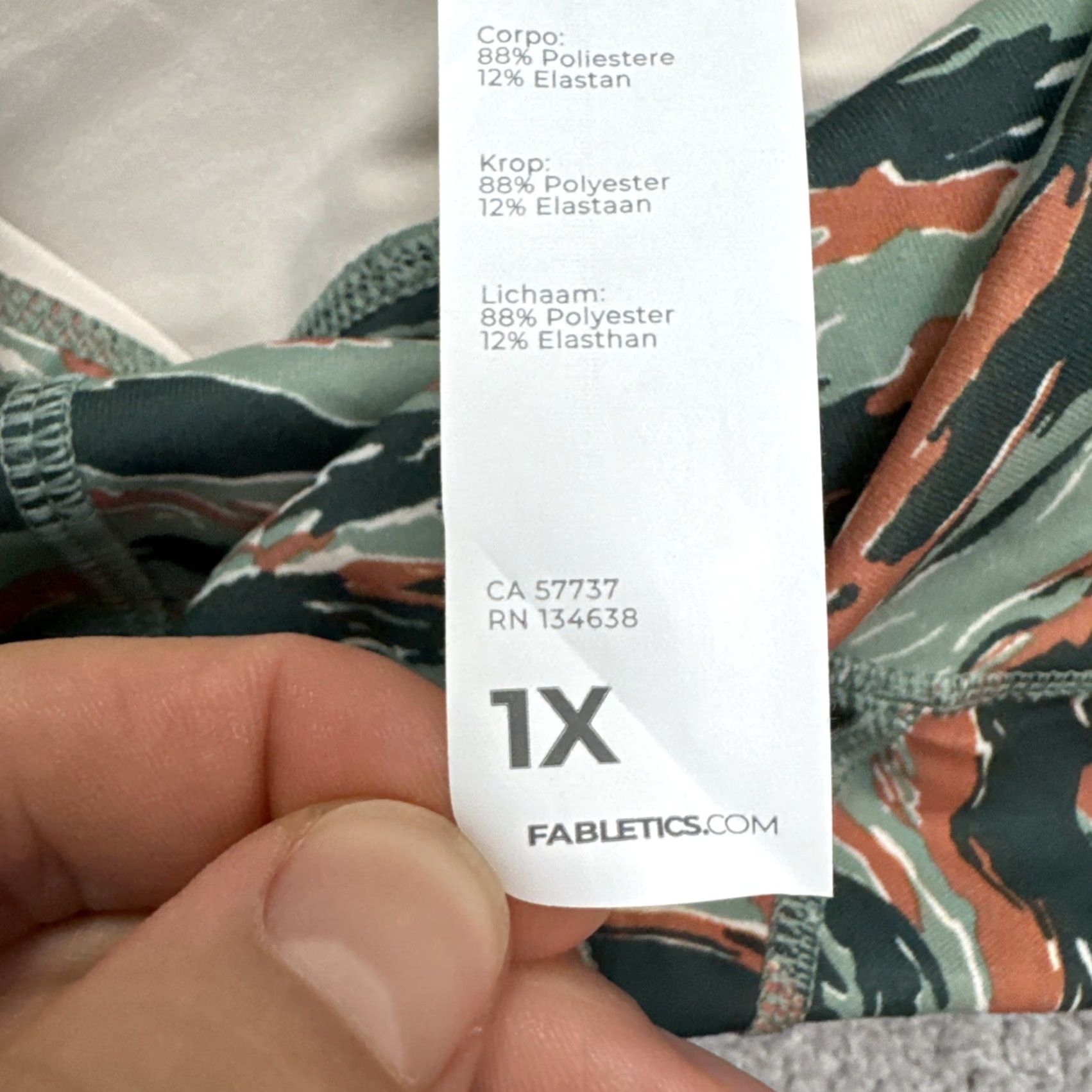 Fabletics Fabletics Powerhold Leggings Womens 1X Multicolor Animal Print 7/8 High Waisted Skinny Leggings Athletic Yoga Running & Jogging Gym & Training Womens Size 40" / US 18 - 6 Thumbnail