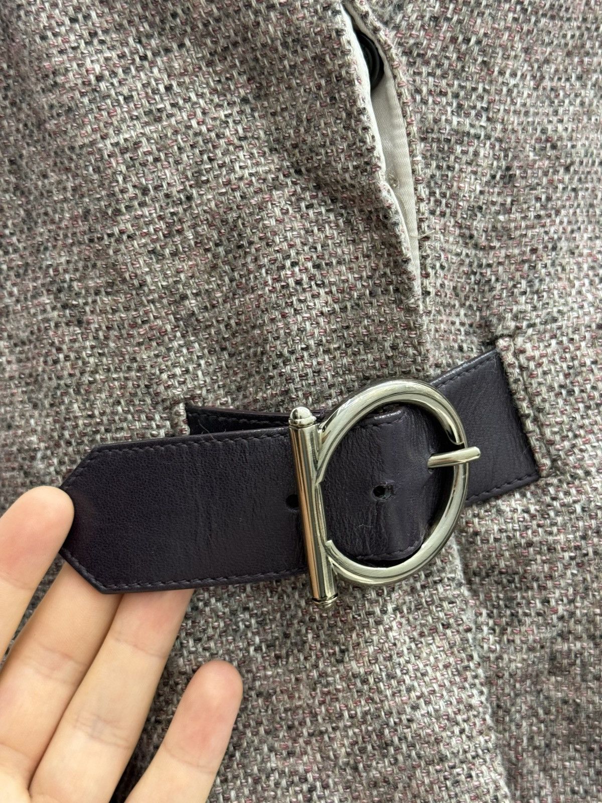 Salvatore Ferragamo Salvatore Ferragamo Wool Blazer With Leather Belt Size M / US 6-8 / IT 42-44 - 3 Thumbnail