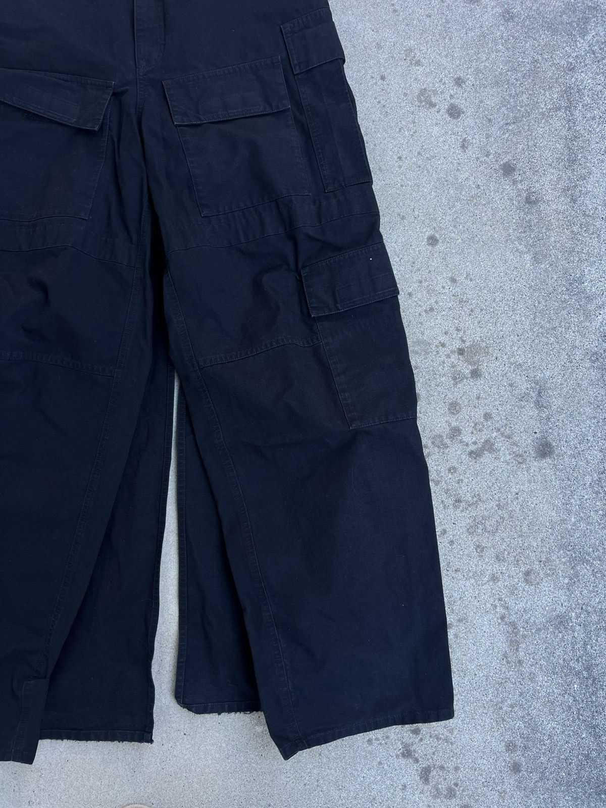 Balenciaga Balenciaga Cargo Ripstop Double Layer Apron Skirt Size US 32 / EU 48 - 2 Thumbnail