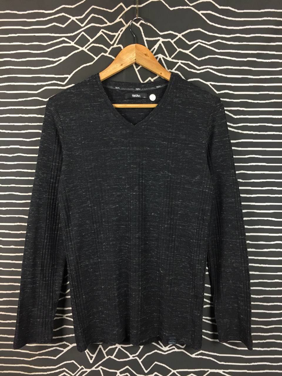 Mossimo Mossimo Black Ribbed V-Neck Long Sleeve Thermal Knit Tee Size US S / EU 44-46 / 1 - 1 Thumbnail