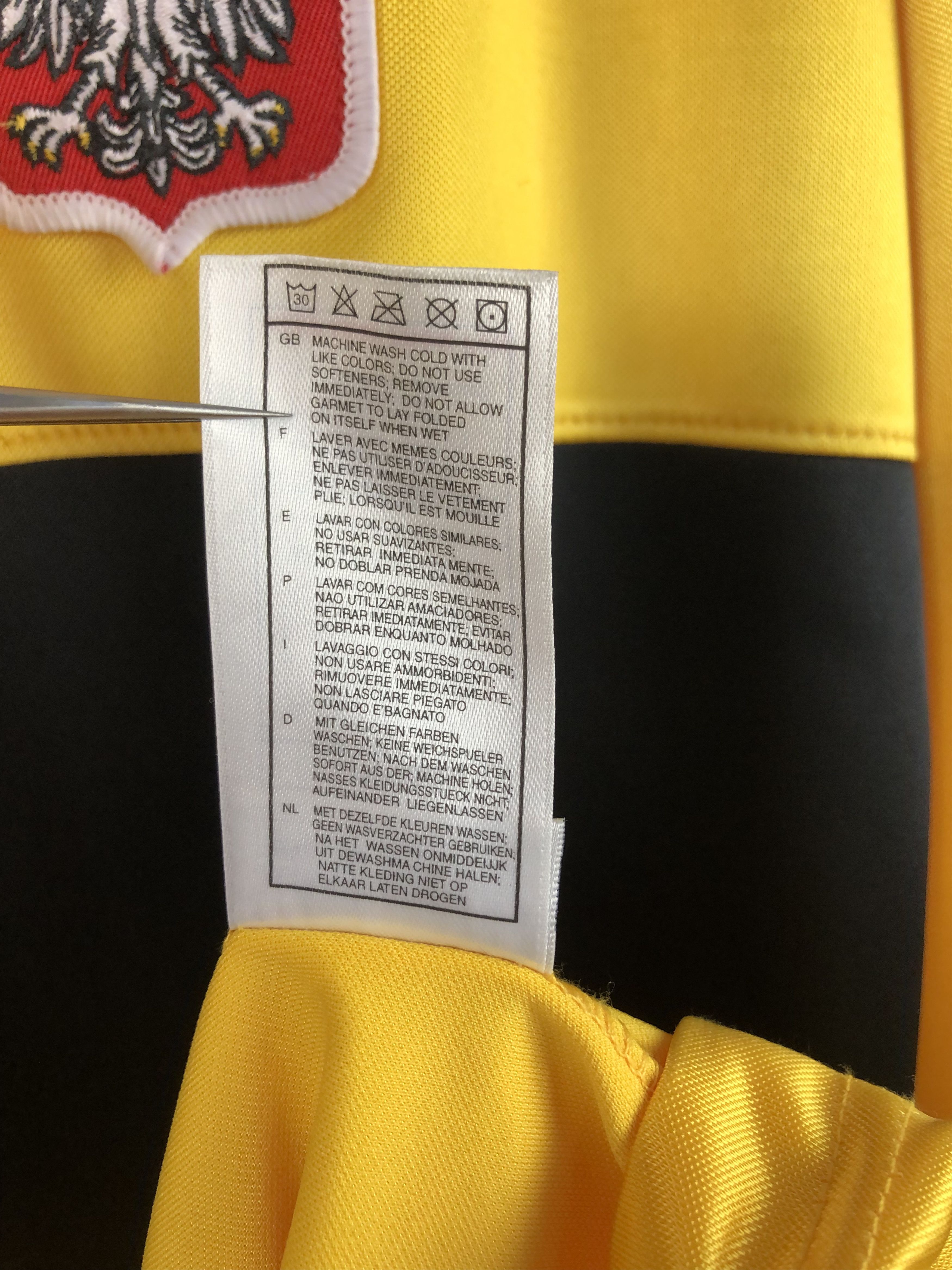 Nike Poland Goalkeeper football shirt 1998 Jersey Rare With Tags Size US XXL / EU 58 / 5 - 14 Thumbnail