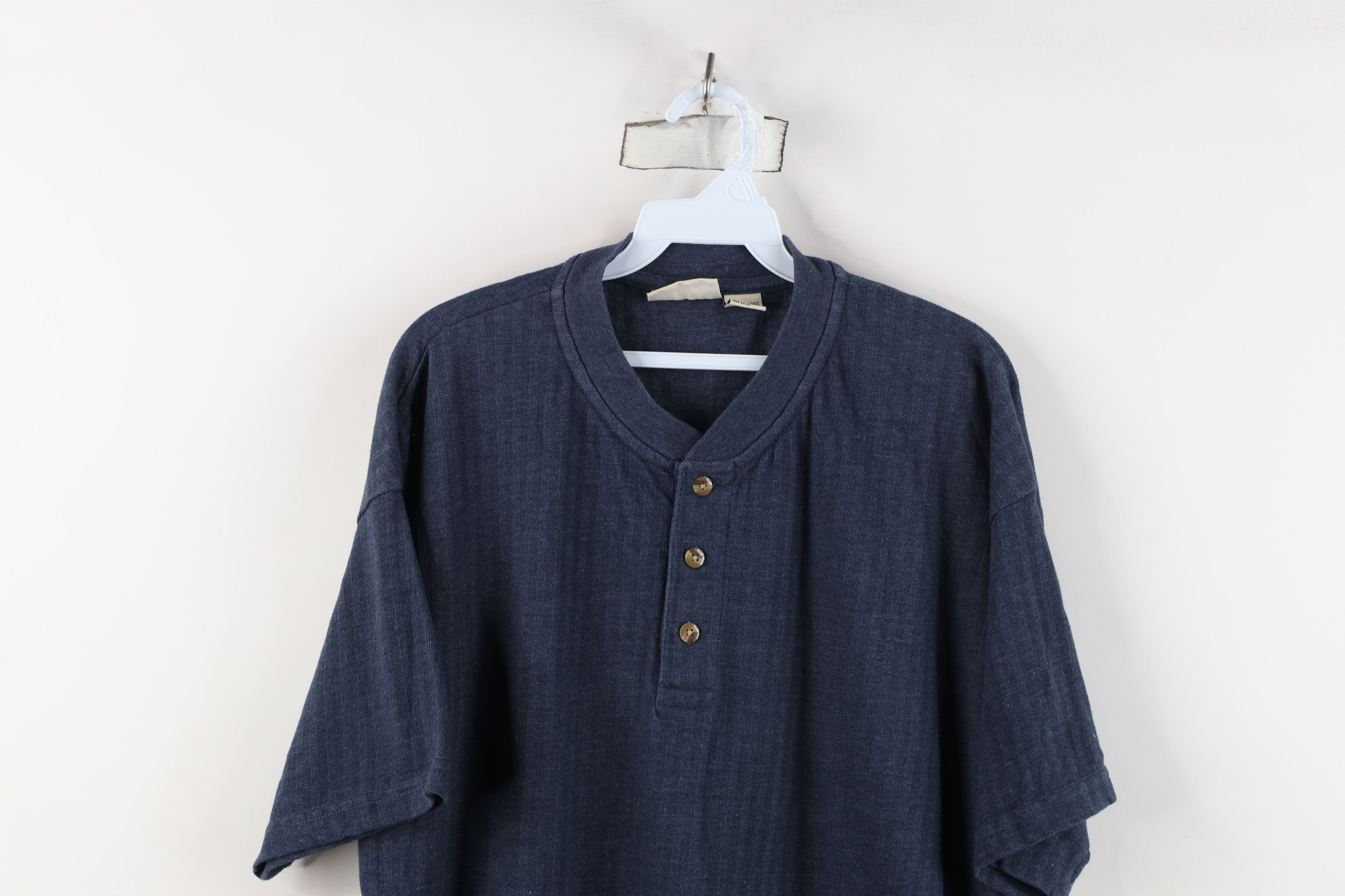 Vintage Vintage 90s Streetwear Blank Ribbed Knit Henley T-Shirt Blue Size US XL / EU 56 / 4 - 2 Thumbnail