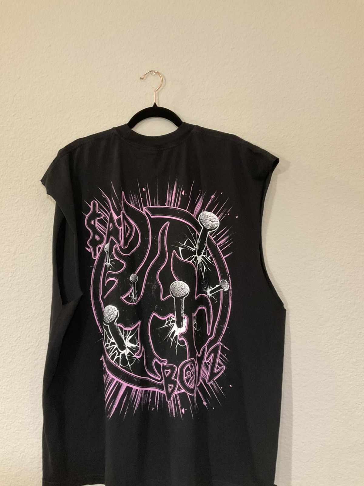 Other Lost hills sad boys cutoff Size US XXL / EU 58 / 5 - 2 Thumbnail