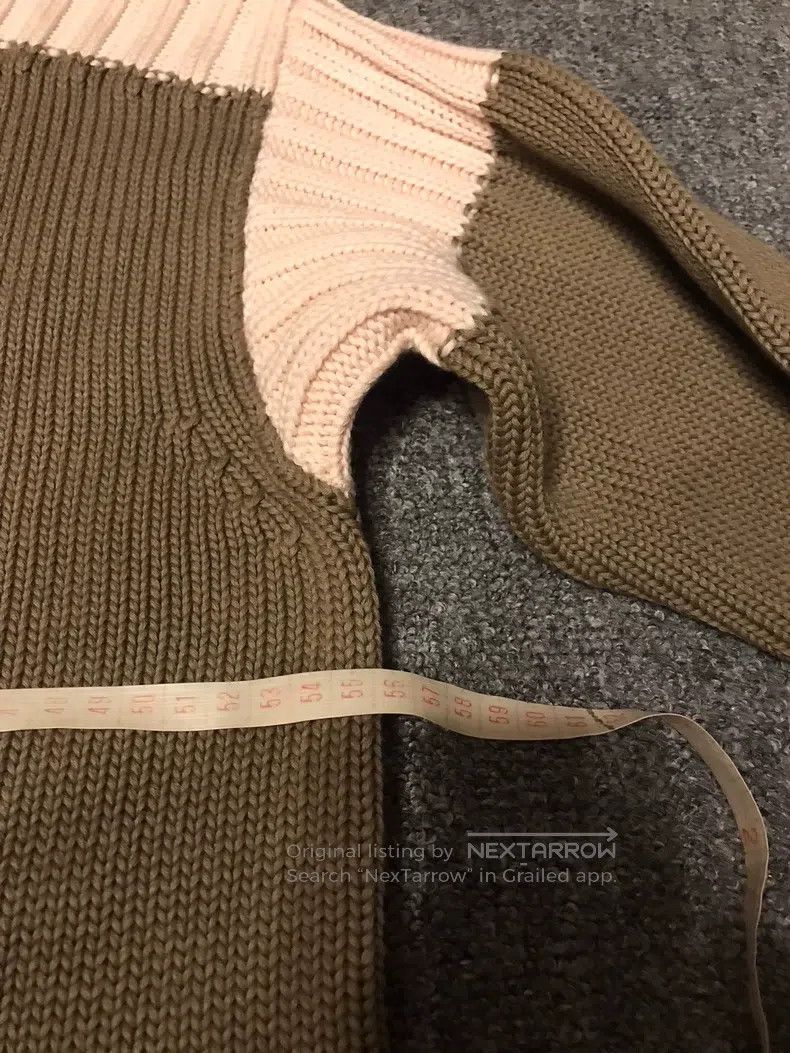 Fendi Fendi Sweater, Cotton and Cashmere Material, One-Shoulder Size US M / EU 48-50 / 2 - 8 Thumbnail