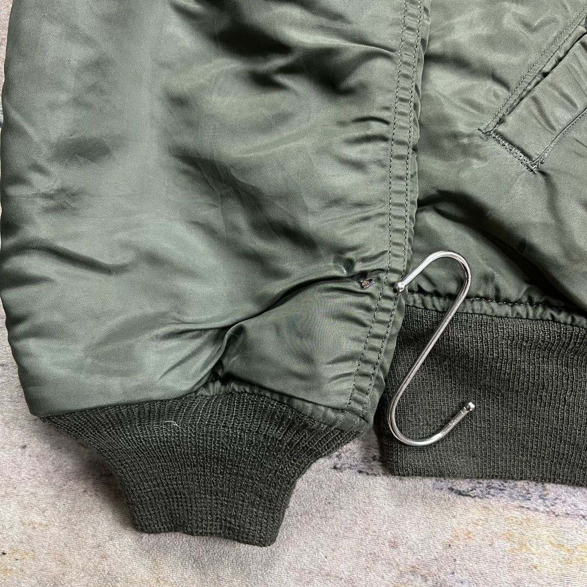 Alpha Industries Vintage 60s Alpha Industries Ma-1 bomber flight jacket Size US XL / EU 56 / 4 - 10 Thumbnail