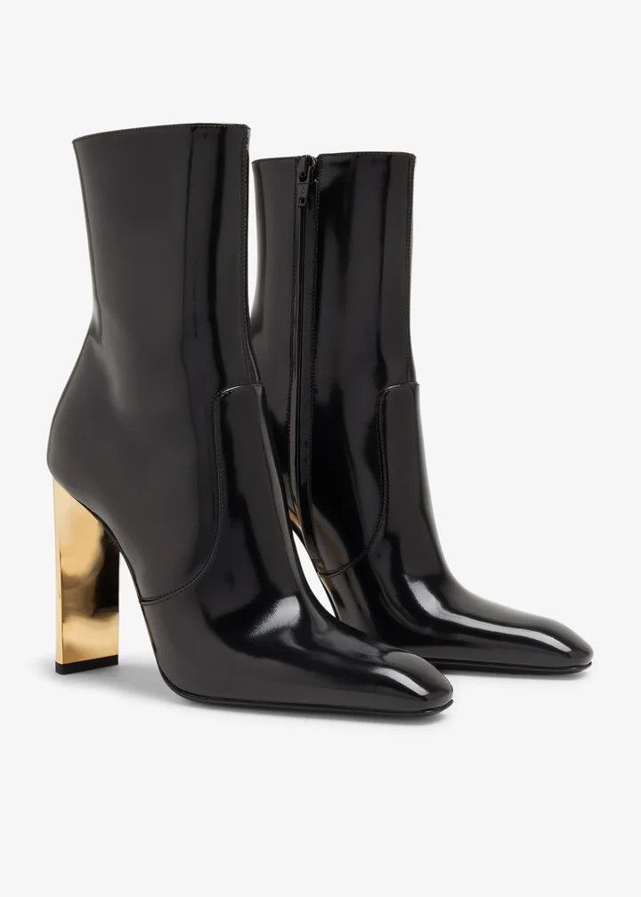 Saint Laurent Paris oc11z1125 Auteuil Booties in Glazed Leather in Black Size US 6.5 / IT 36.5 - 4 Thumbnail
