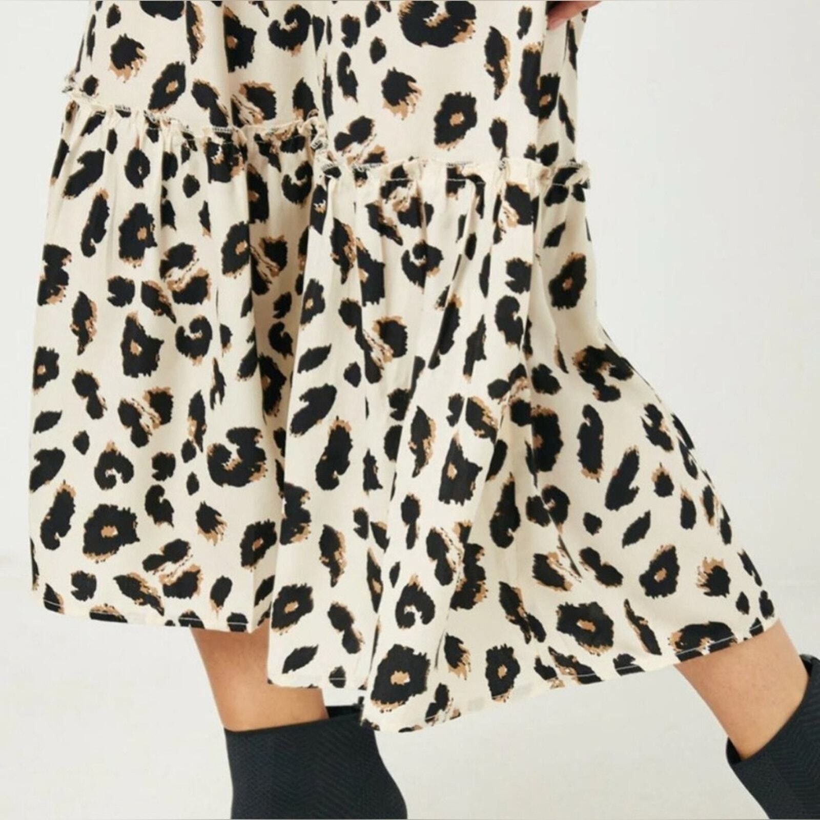 Other Leopard Print Tiered Midi Skirt For Women Size 30" / US 8 / IT 44 - 2 Thumbnail