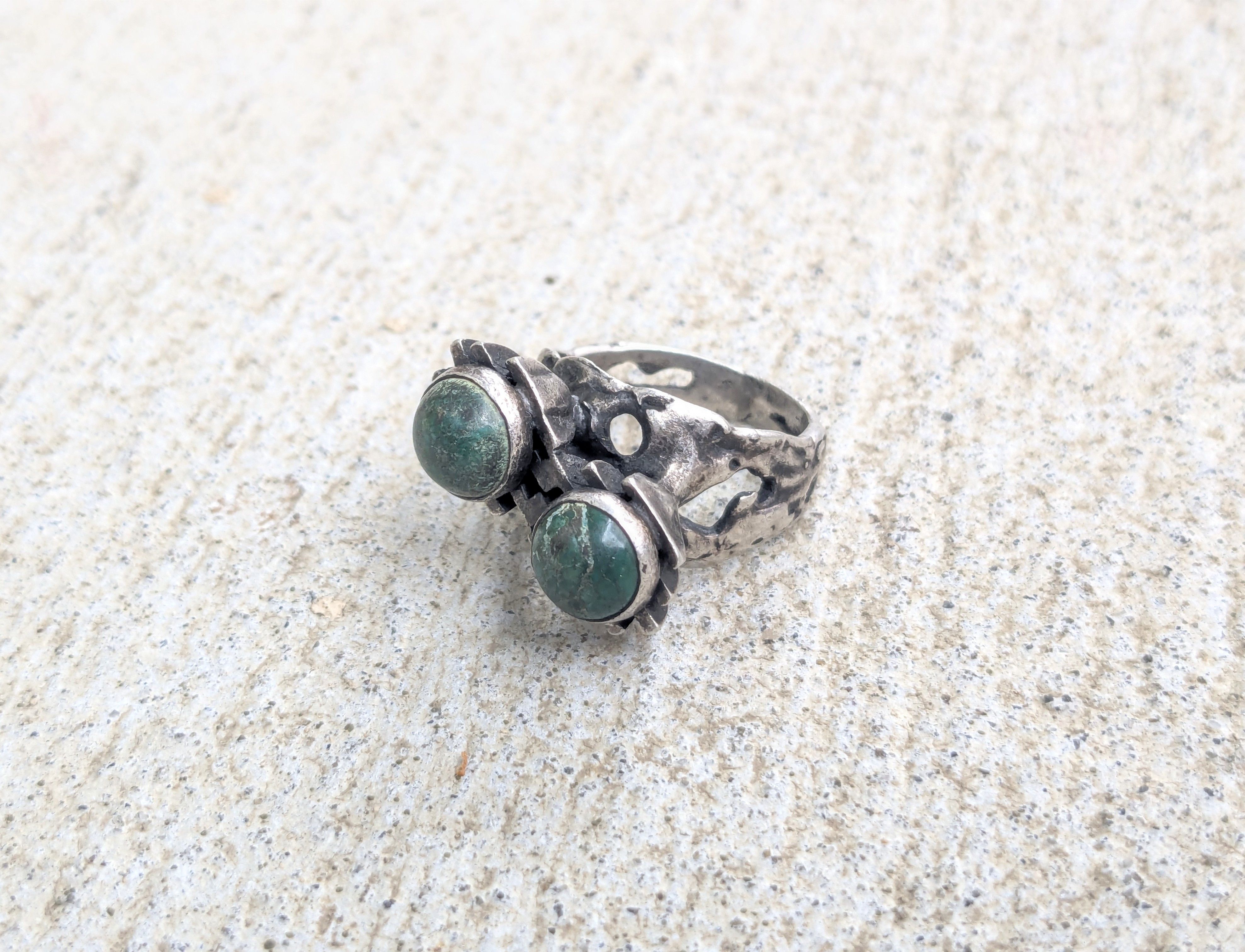 Other Vintage Sterling Silver Ring 7.25 Green Eilat Israel Brutal Size ONE SIZE - 1 Thumbnail