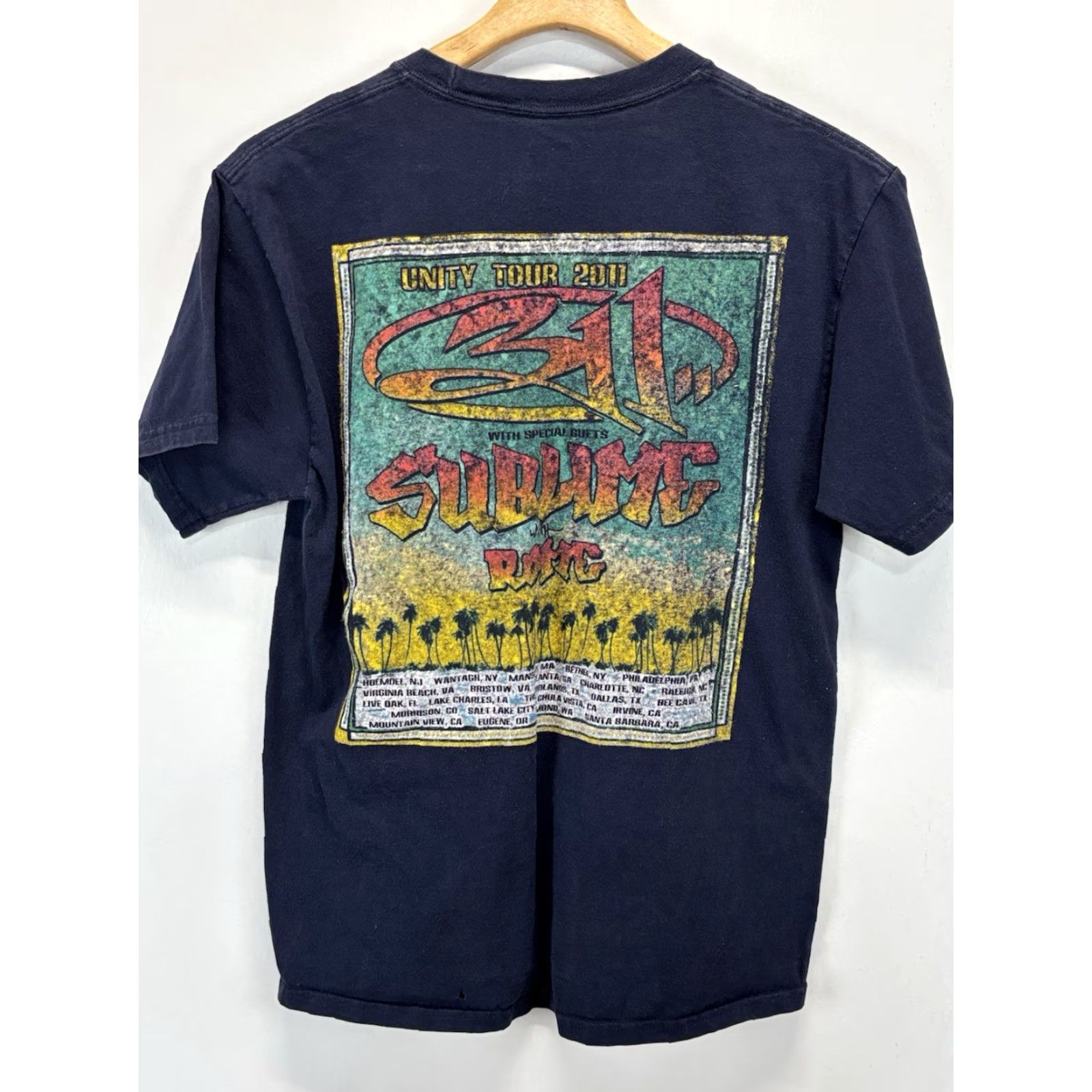 Hanes VINTAGE Hanes Sublime With Rome Concert T-Shirt Men’s Medium Blue Band 2011 Crew Neck Graphic Print Size US M / EU 48-50 / 2 - 4 Thumbnail