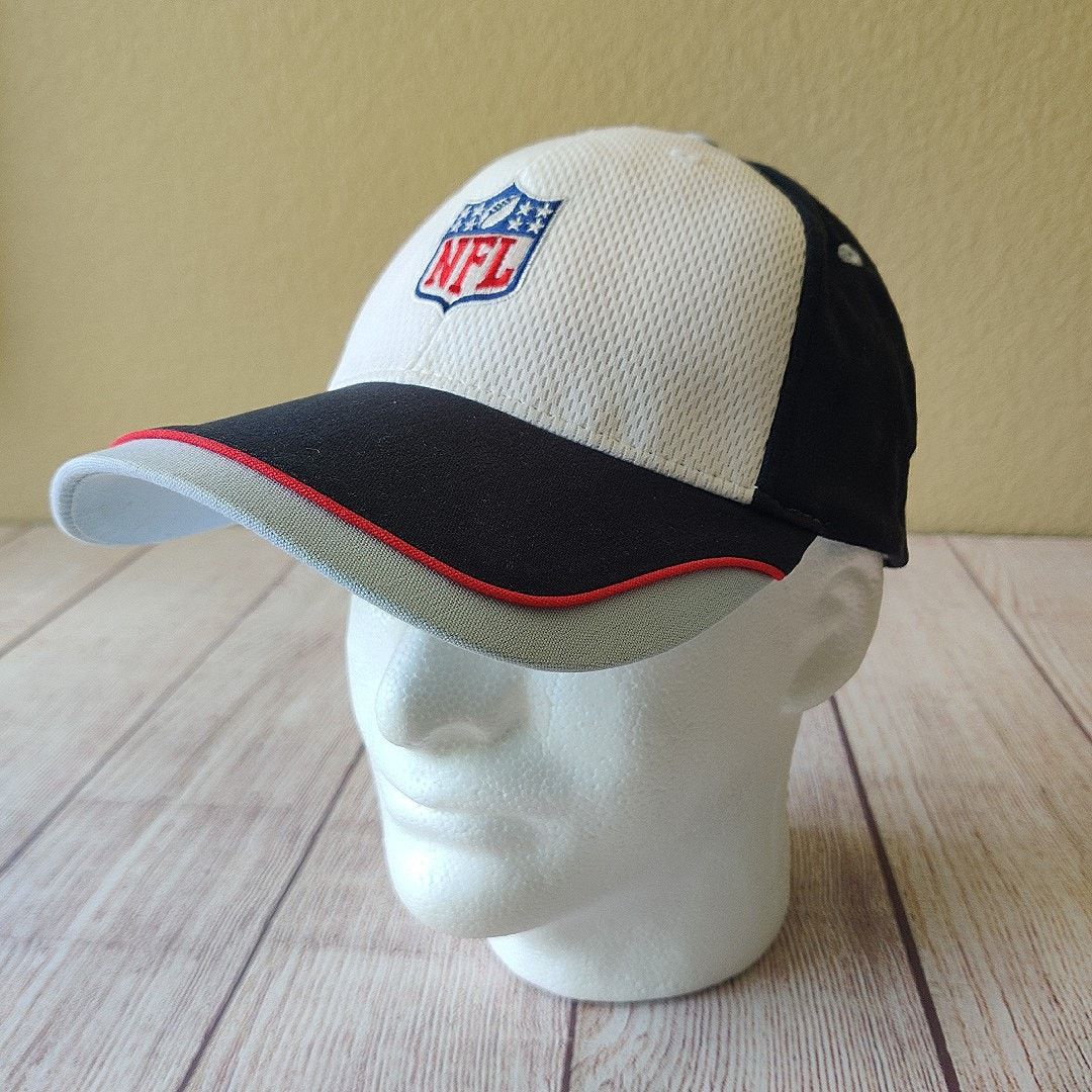 NFL Rare vintage NFL logo embroidered cap Size ONE SIZE - 1 Thumbnail