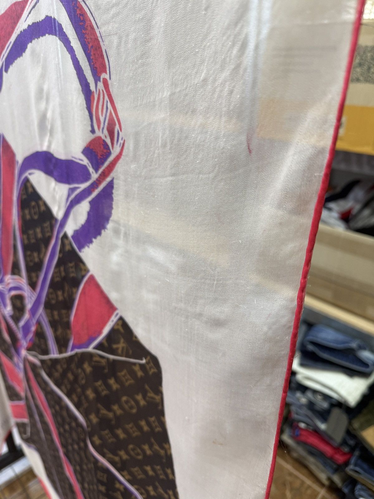 Louis Vuitton 🇮🇹 Louis Vuitton Monogram Silk Scarf Shawl Wrap Luxury Rare Size ONE SIZE - 6 Thumbnail