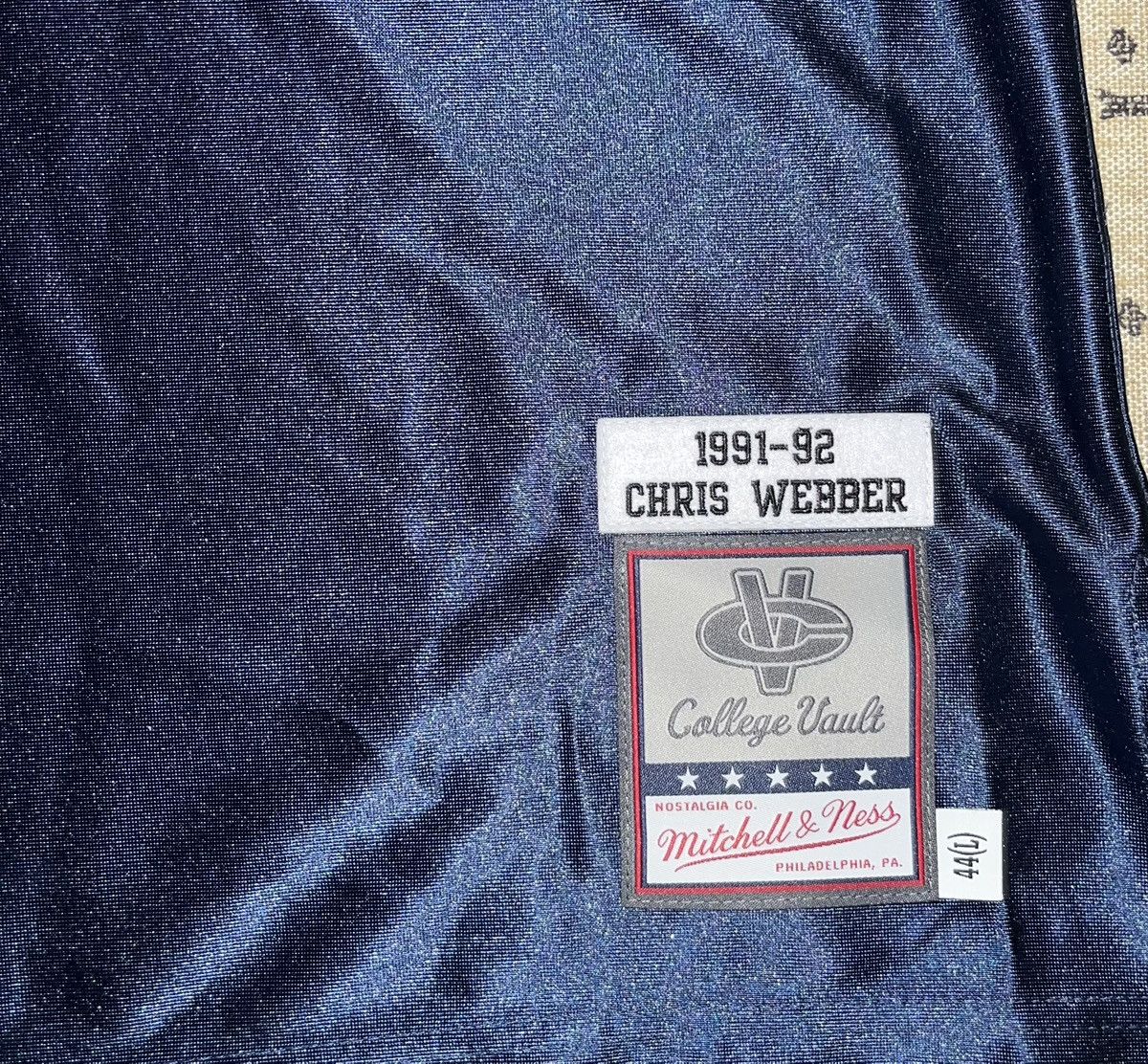 Mitchell & Ness Mitchell & Ness Michigan Chris Webber jersey sz L Size US L / EU 52-54 / 3 - 3 Thumbnail