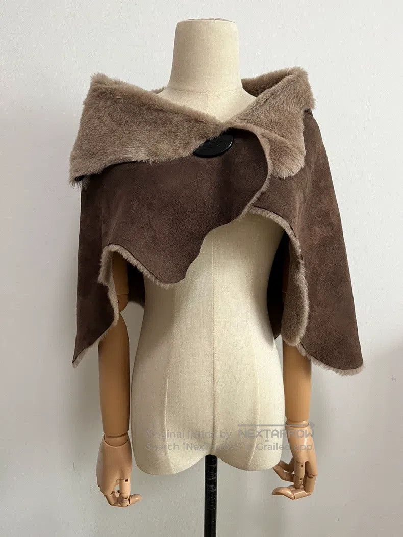 Vivienne Westwood Vivienne Westwood size F Leather shawl with large buttons Size S / US 4 / IT 40 - 1 Thumbnail