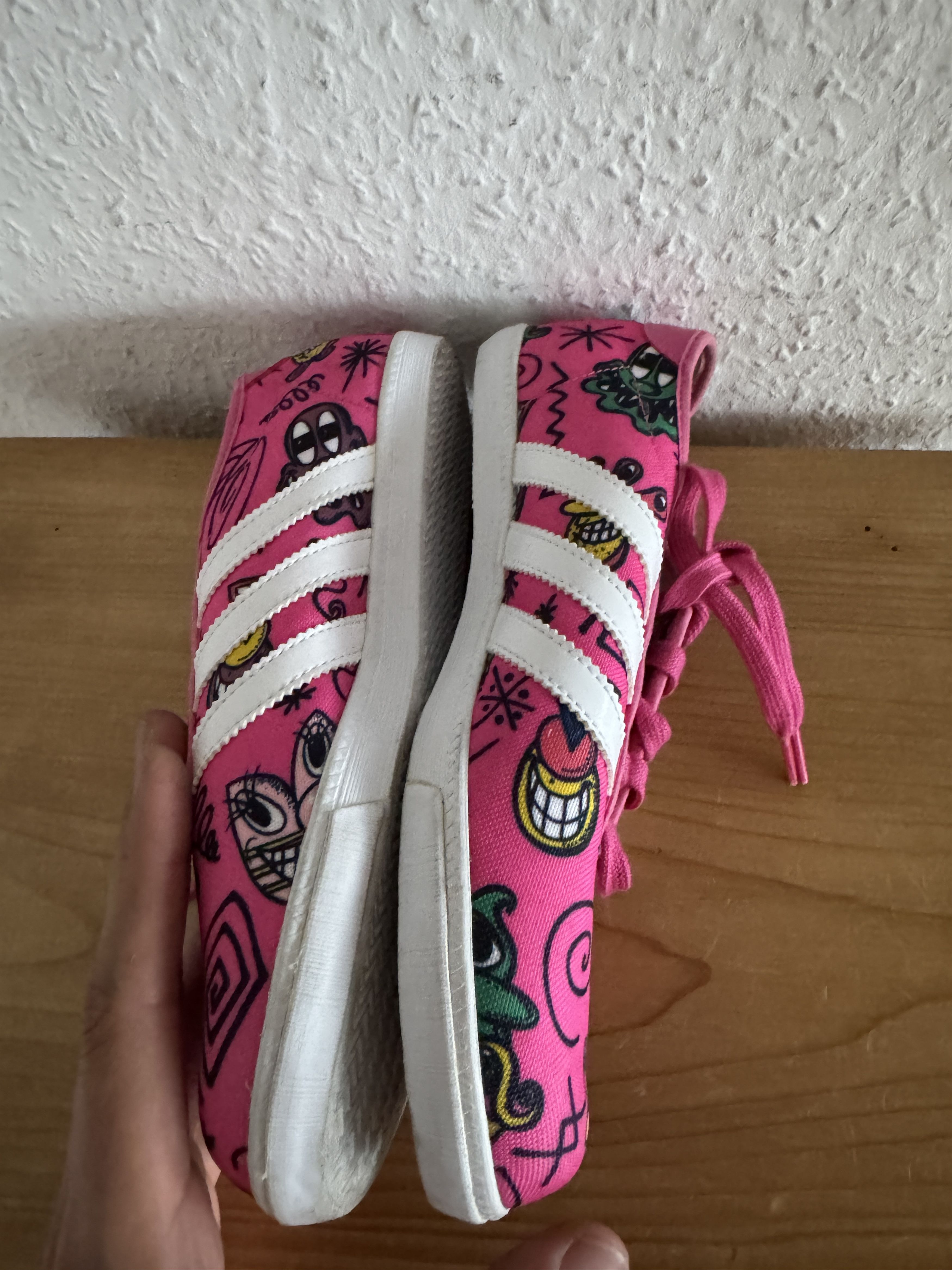 Adidas × Jeremy Scott P-Sole sneakers in pink patent Size US 4 / IT 34 - 6 Thumbnail