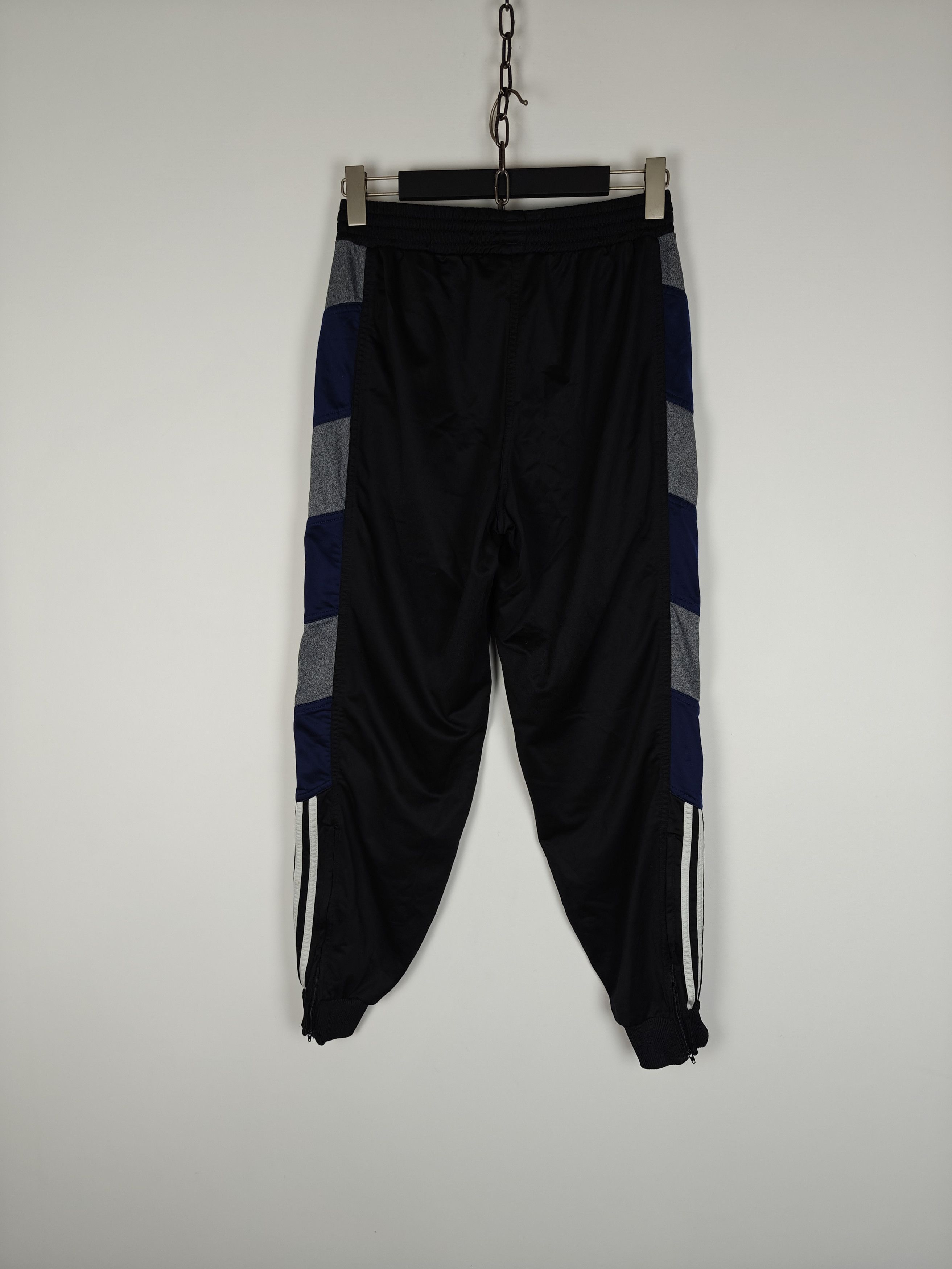 Adidas VTG Adidas Track Pants D4 Casual Trousers Black size S Size US 31 - 9 Thumbnail