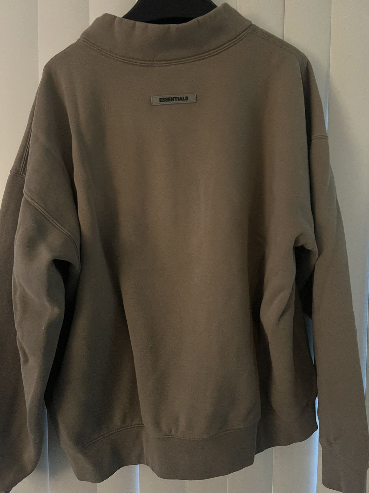 Essentials × Fear of God Mock Neck FOG Essentials Crewneck Size US L / EU 52-54 / 3 - 2 Thumbnail