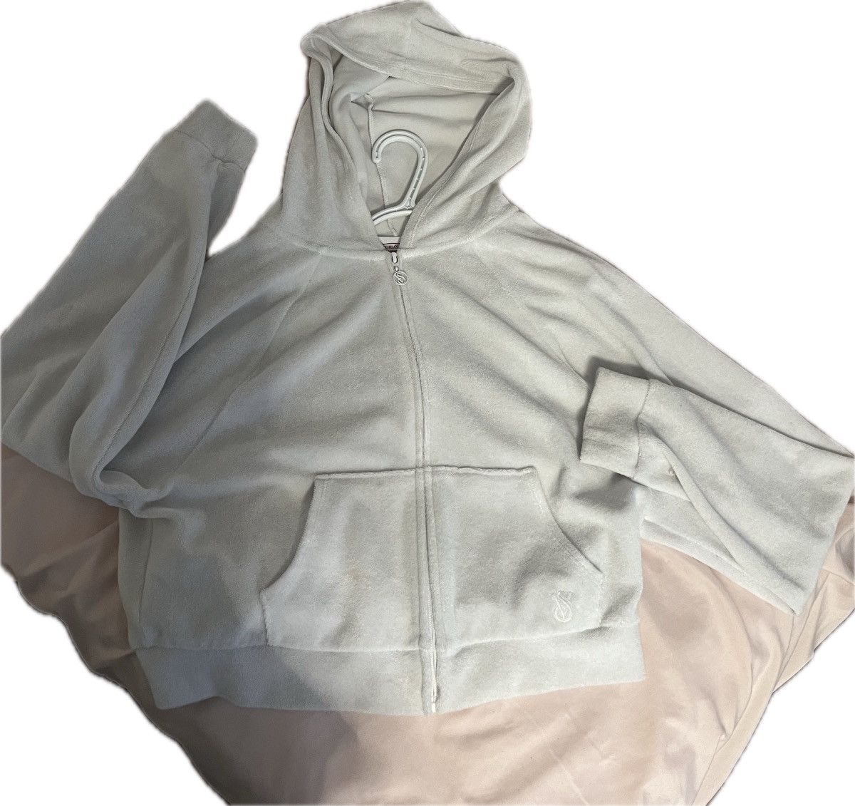 Victoria's Secret Victoria’s Secret White Loungewear Zip-up Size S / US 4 / IT 40 - 1 Thumbnail