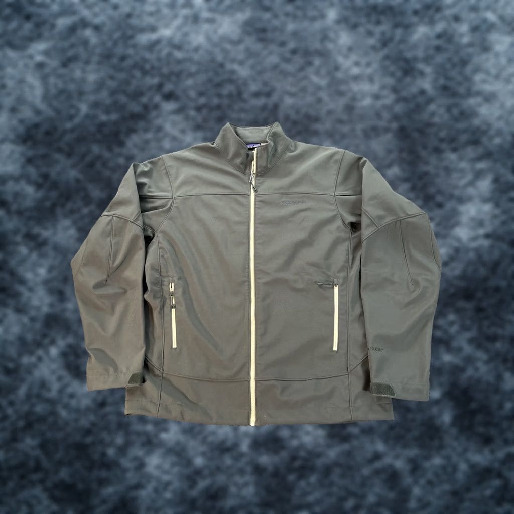 Patagonia Patagonia Adze Hybrid Jacket XL Green Softshell Full Zip Wind-Resistant Breathable Pockets Logo Embroidered Men Outdoors Size US XL / EU 56 / 4 - 1 Thumbnail