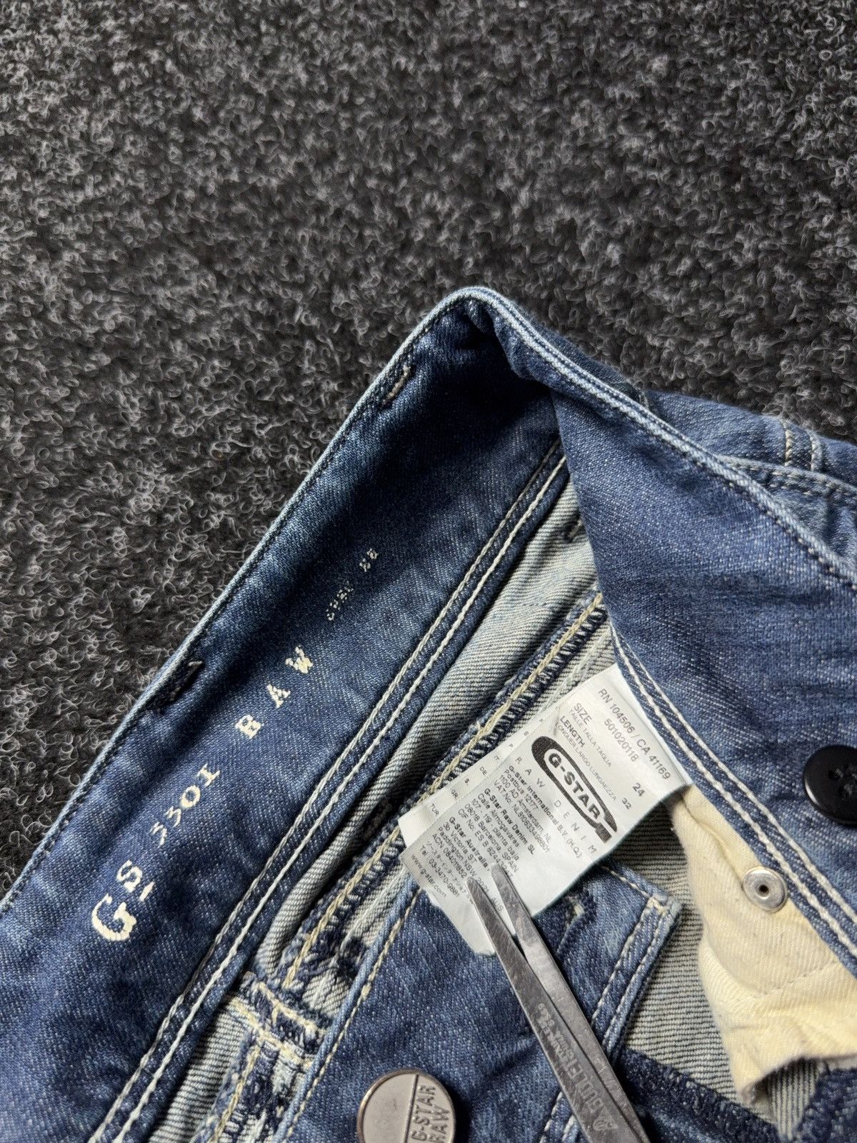 G-Star 00s G-Star RAW 3301 Distressed Punk Rock Denim Jeans Y2K Size 25" / US 0 / IT 36 - 9 Thumbnail