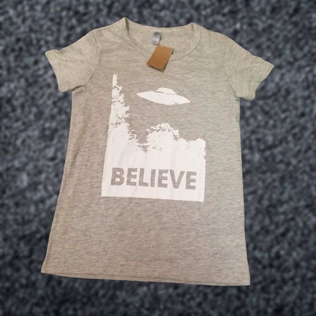 Vintage Alternative Earth Organics T-Shirt Womens M Gray Alien Funny UFO Space Graphic Tee Size M / US 6-8 / IT 42-44 - 1 Thumbnail