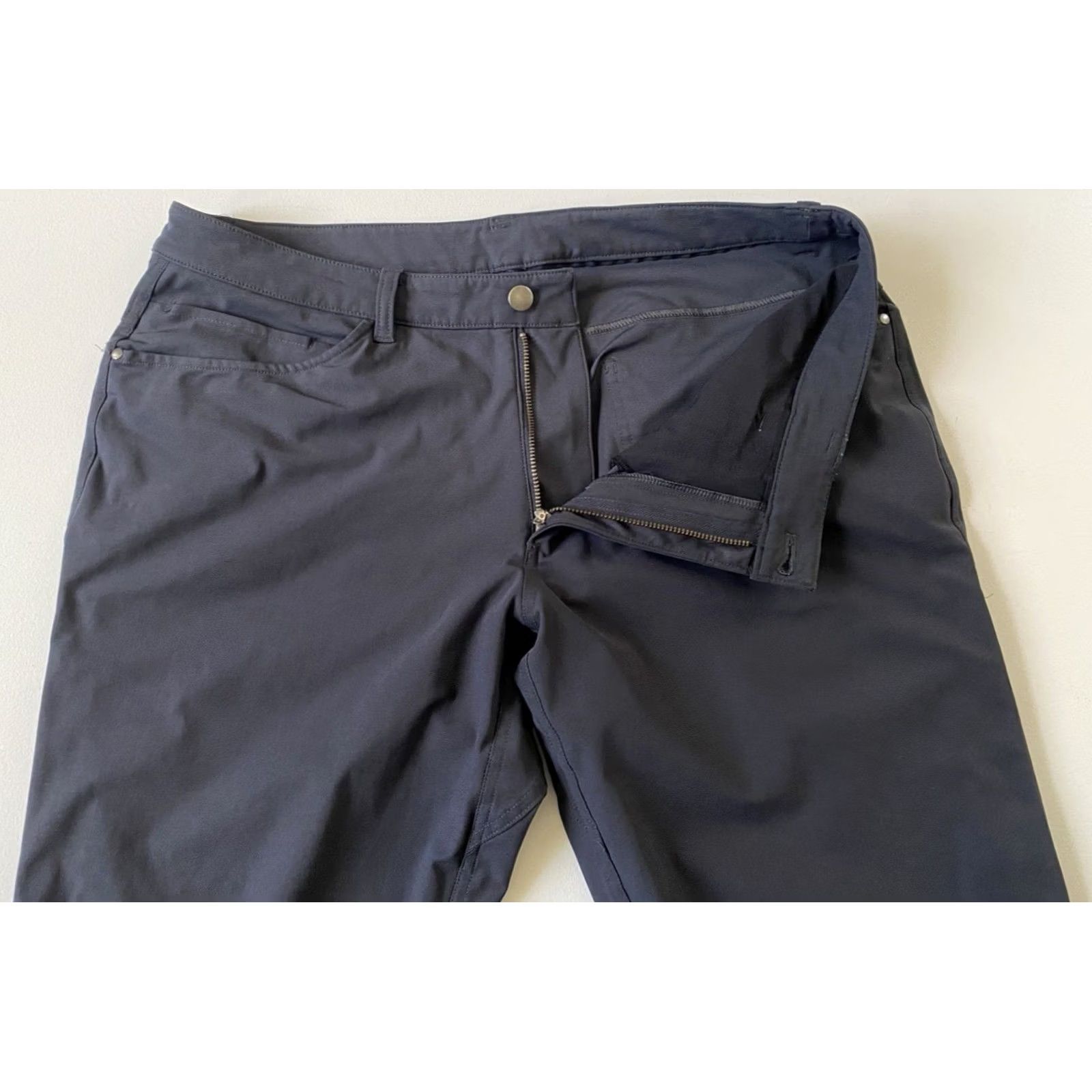 Lululemon Lululemon ABC Classic-Fit 5-Pocket Pants LM5583S Gray 34 Mens Chino City, Preppy, Jeans? Size US 34 / EU 50 - 4 Thumbnail