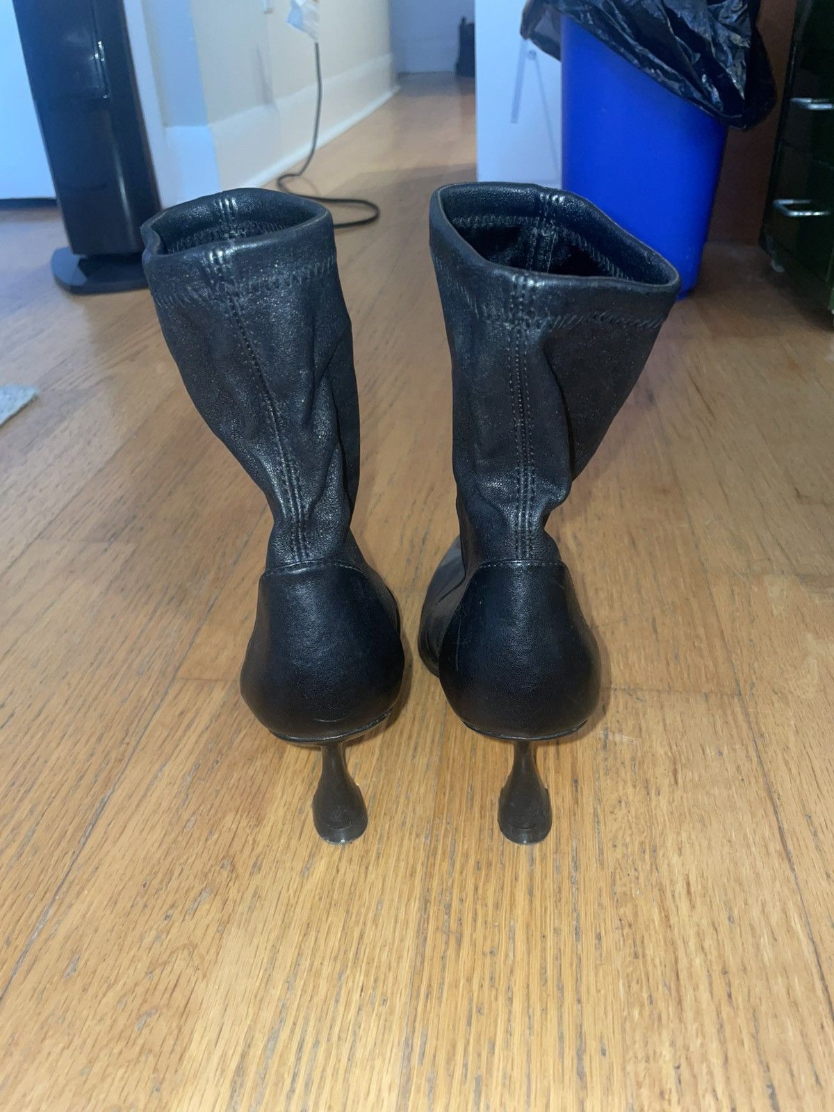 Stuart Weitzman Stuart Weitzman xcurve 85 sock bootie Size US 7.5 / IT 37.5 - 3 Thumbnail