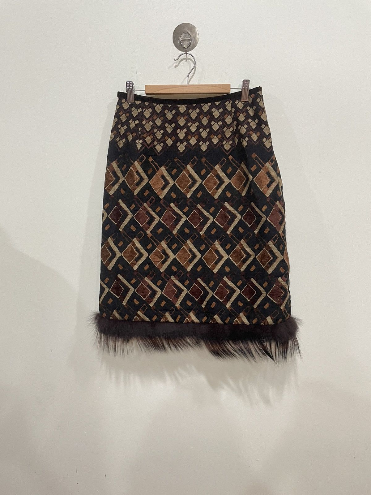 Mila Schon Duemila Mila Schon Geometric Patten Skirt with Fur Size 28" / US 6 / IT 42 - 2 Thumbnail