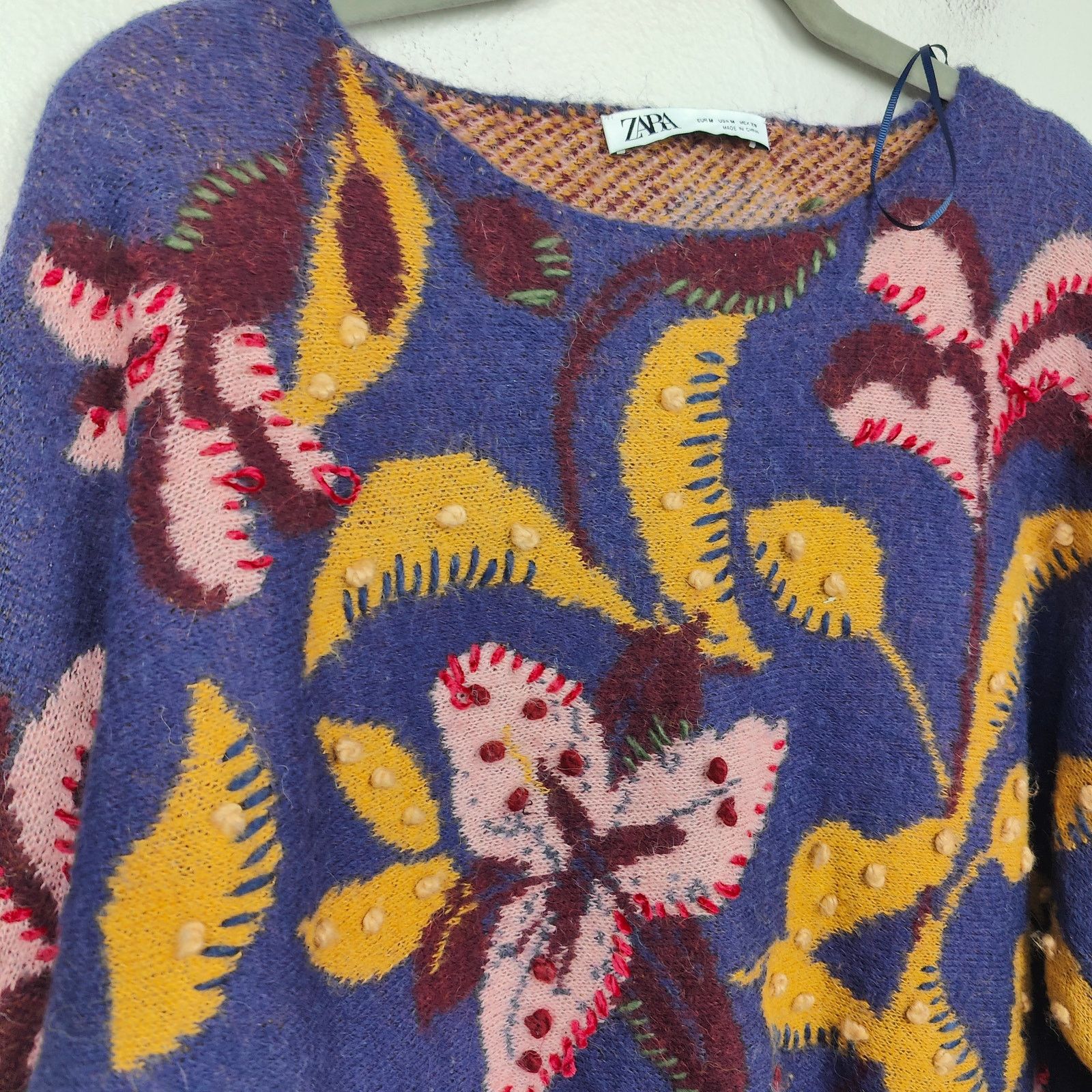 Zara Zara Sweater Womens Medium Floral Embroidered Tapestry Size M / US 6-8 / IT 42-44 - 2 Thumbnail