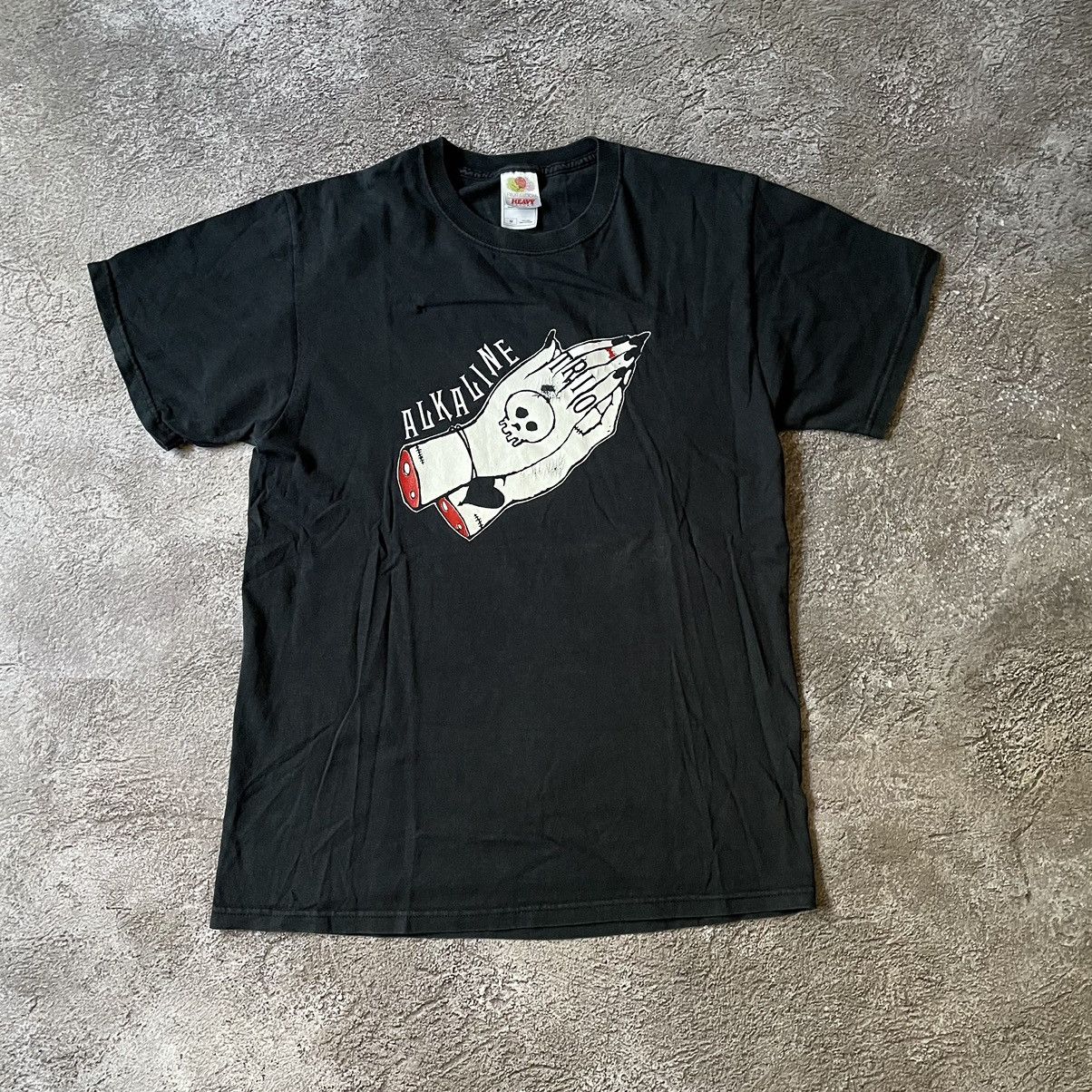 Vintage Vintage Y2K Graphic Tee Devil Punk Goth Abstract Black M Size US M / EU 48-50 / 2 - 2 Thumbnail