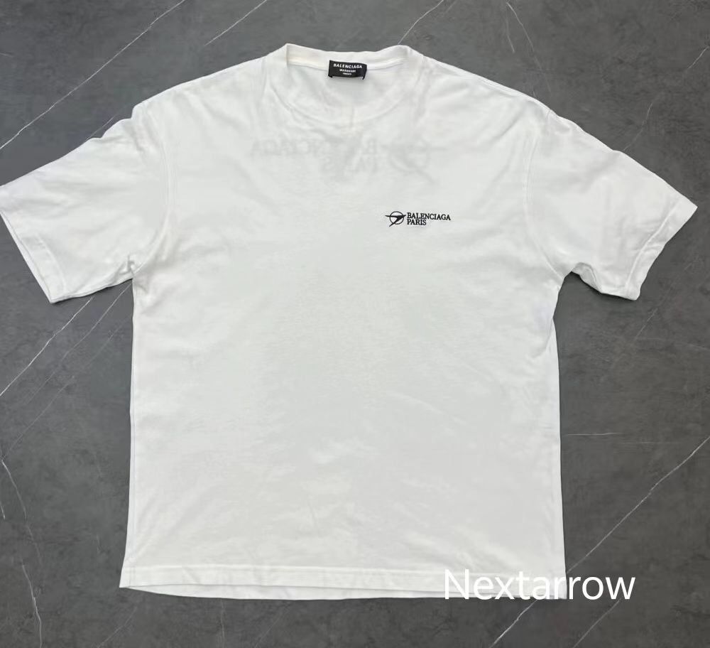 Balenciaga Balenciaga Embroidered boomerang Logo Short 2410-Nextarrow Size US M / EU 48-50 / 2 - 1 Thumbnail